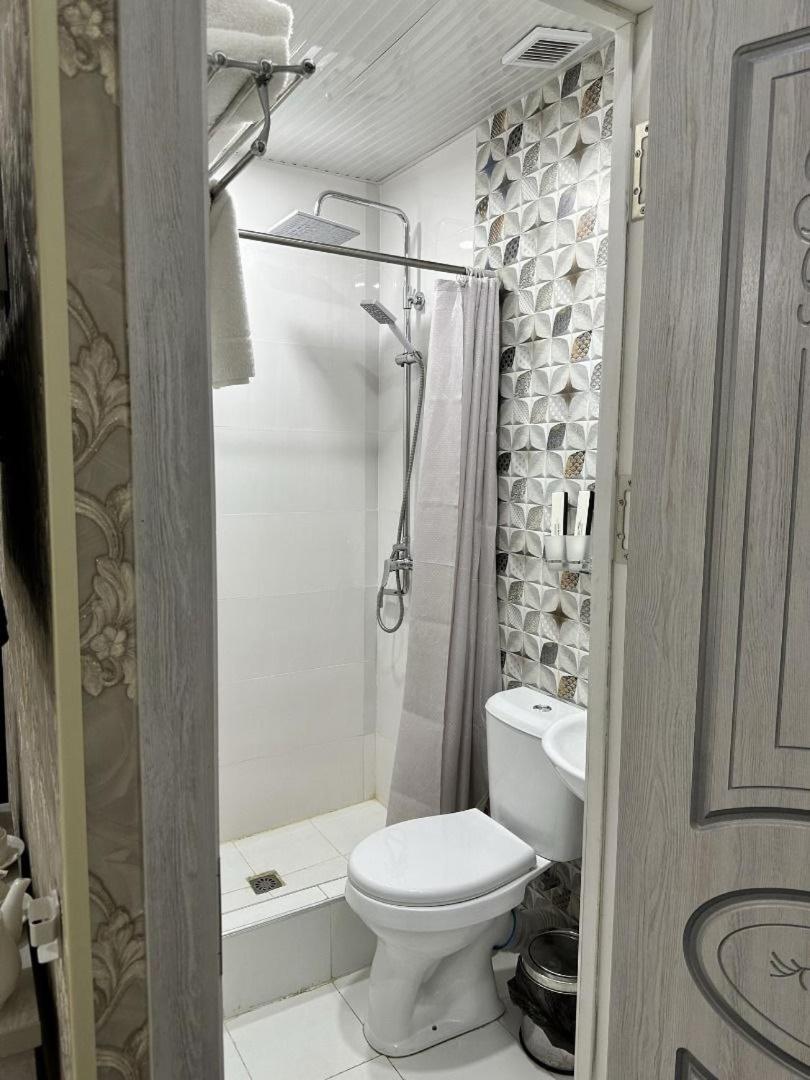 Twin Room - Photo 3