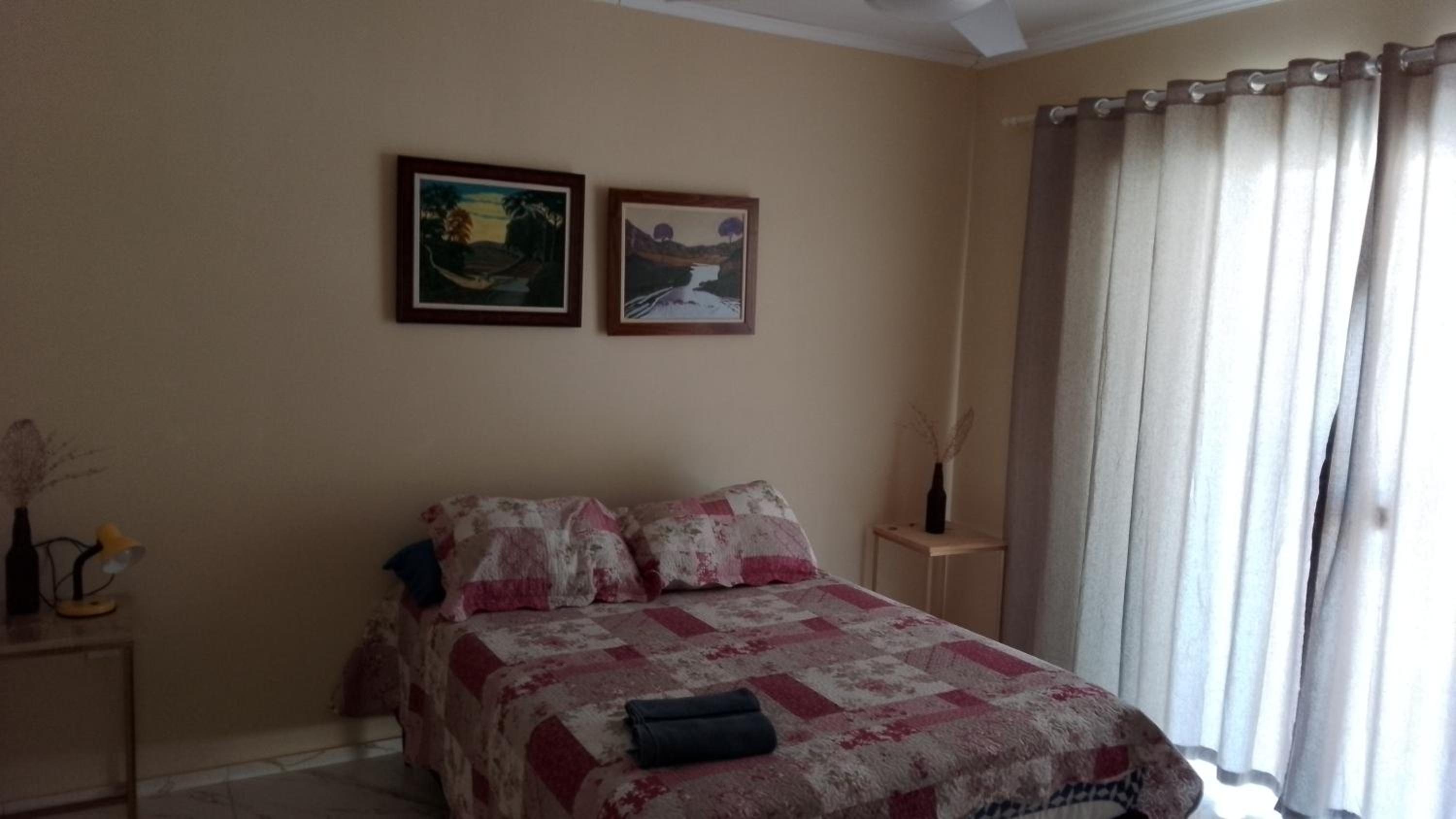 Three-Bedroom House photo 1
