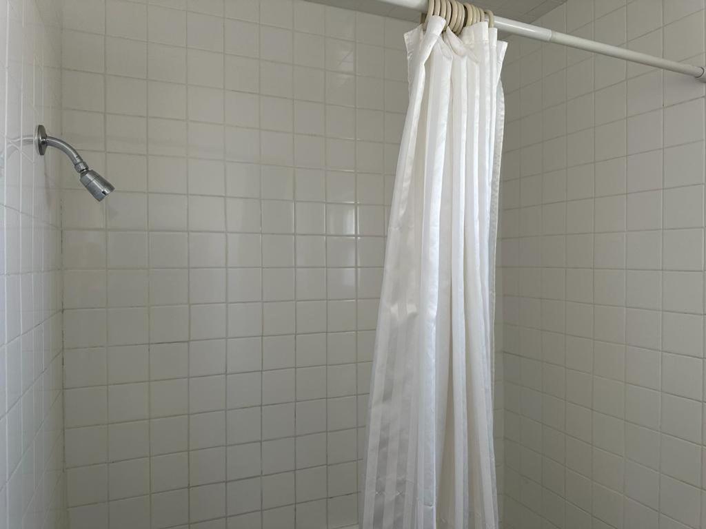 Queen Room photo 3
