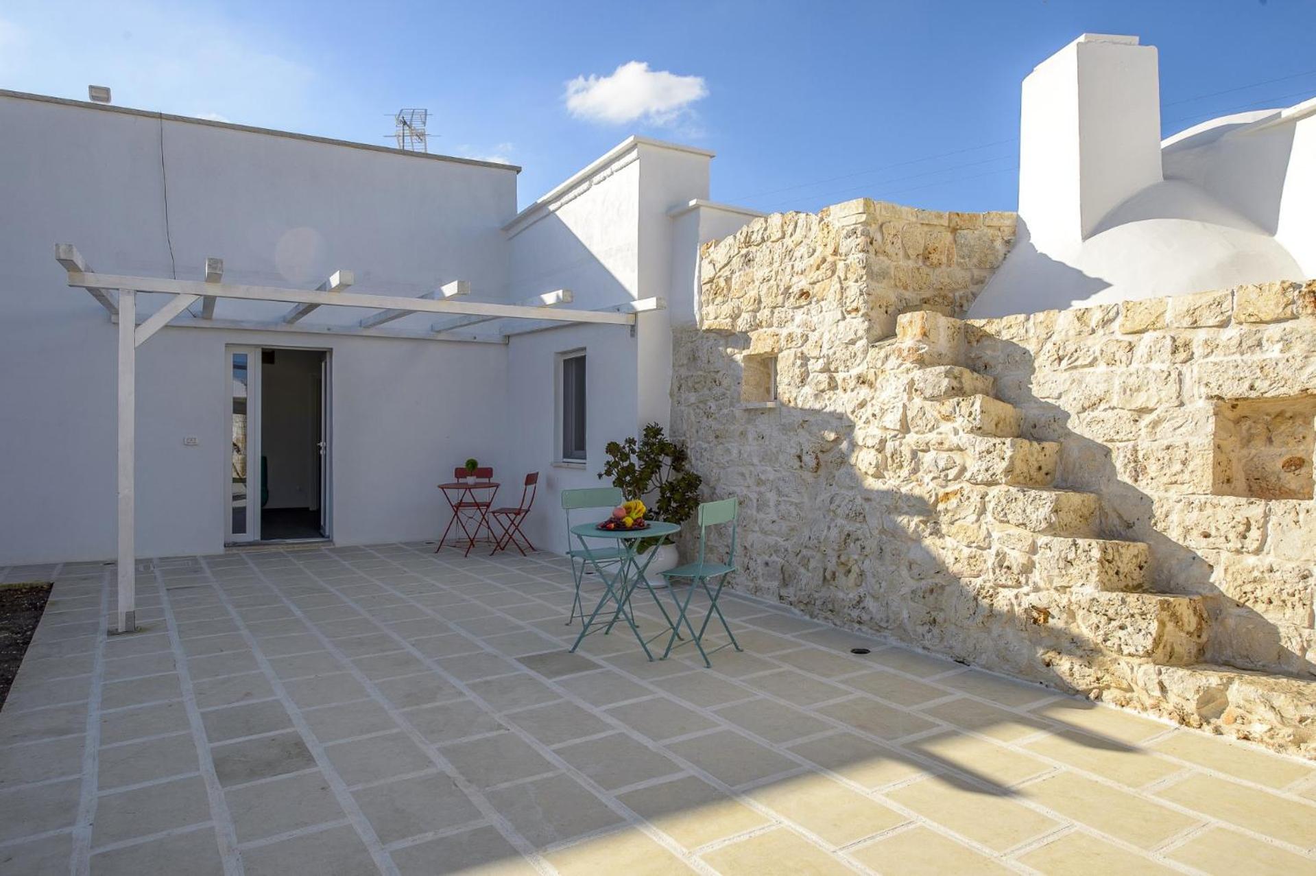 Villa photo 3