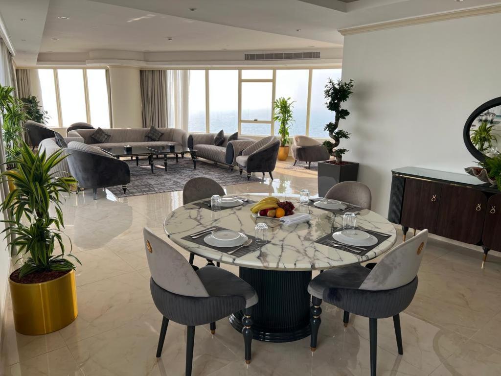 Seafront Royal Suite - Photo 6