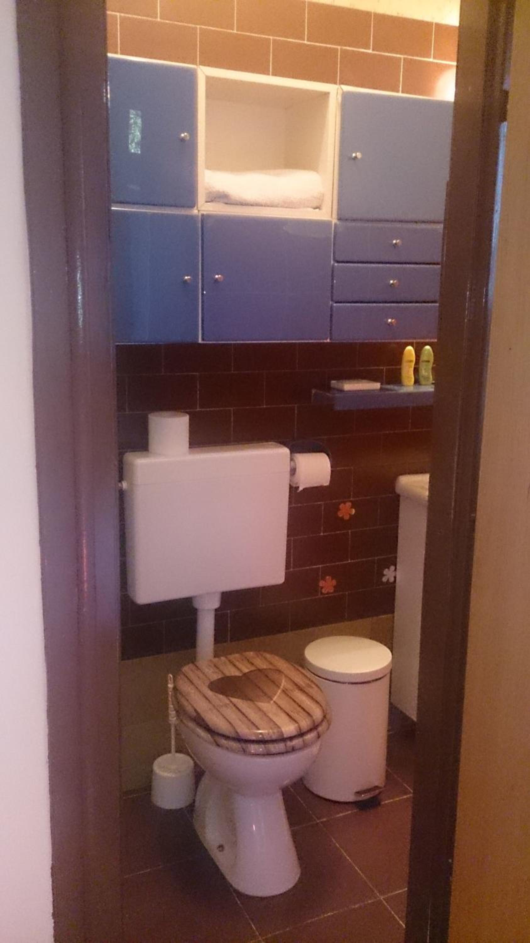 Deluxe Double or Twin Room - Photo 9