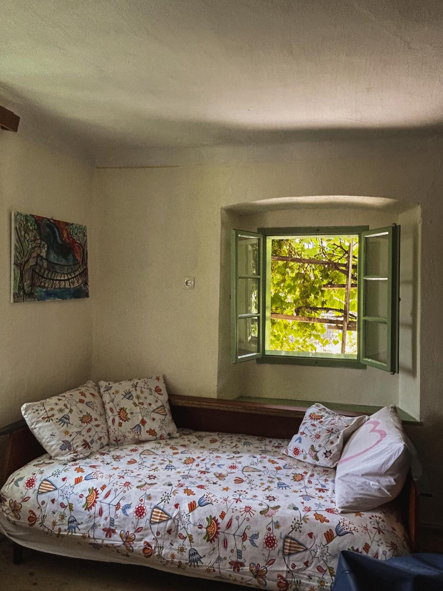 Two-Bedroom House - Photo 7