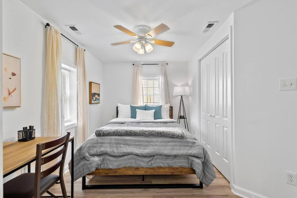 One-Bedroom House photo 3