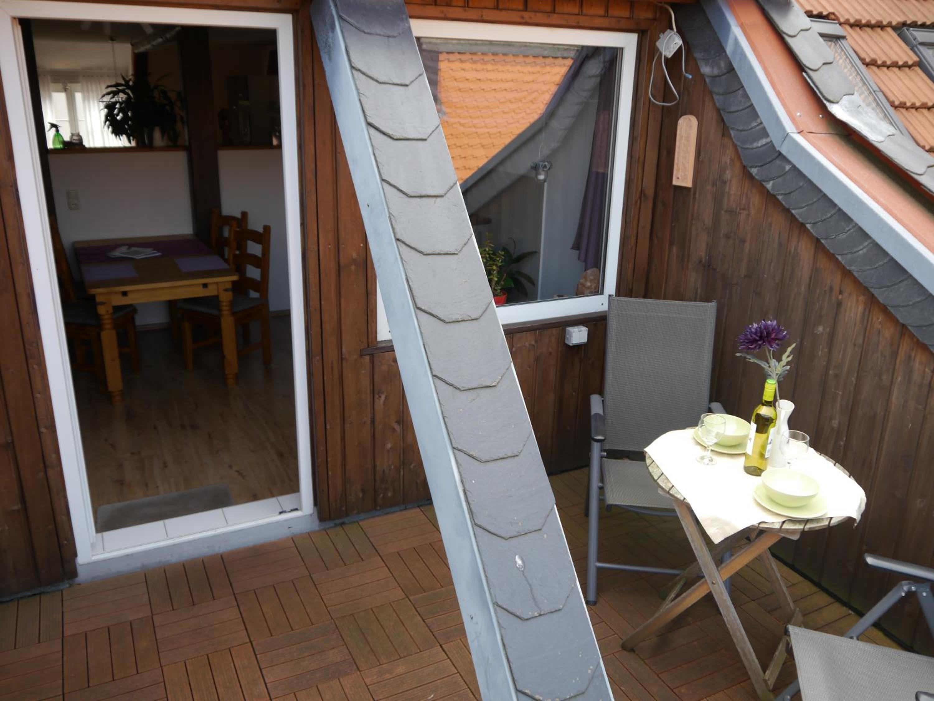 Maisonette with balcony and fireplace  - Photo 12