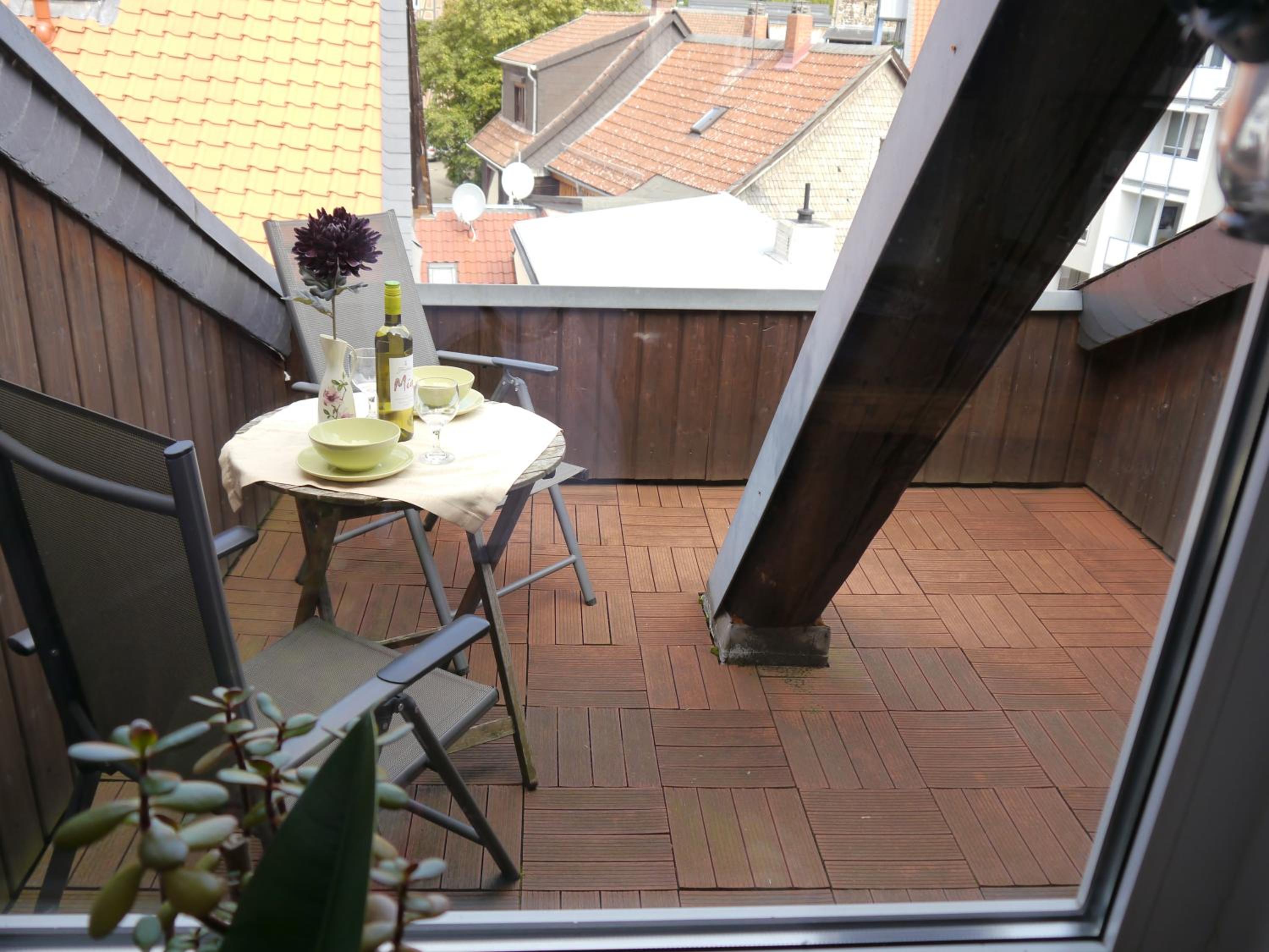 Maisonette with balcony and fireplace  - Photo 3