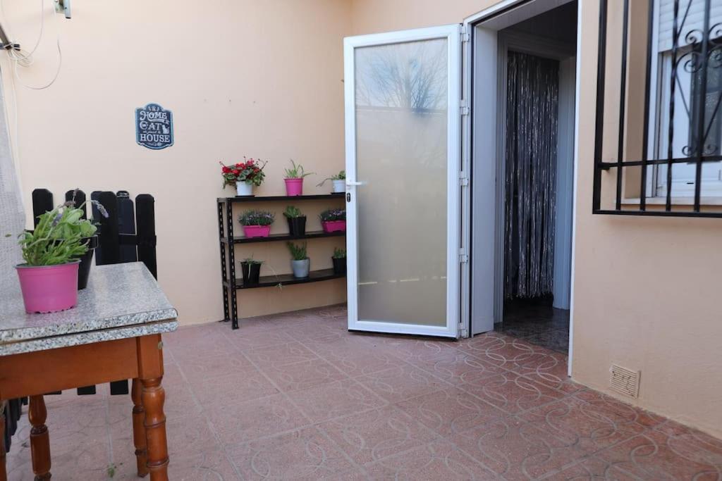 Two-Bedroom House photo 2