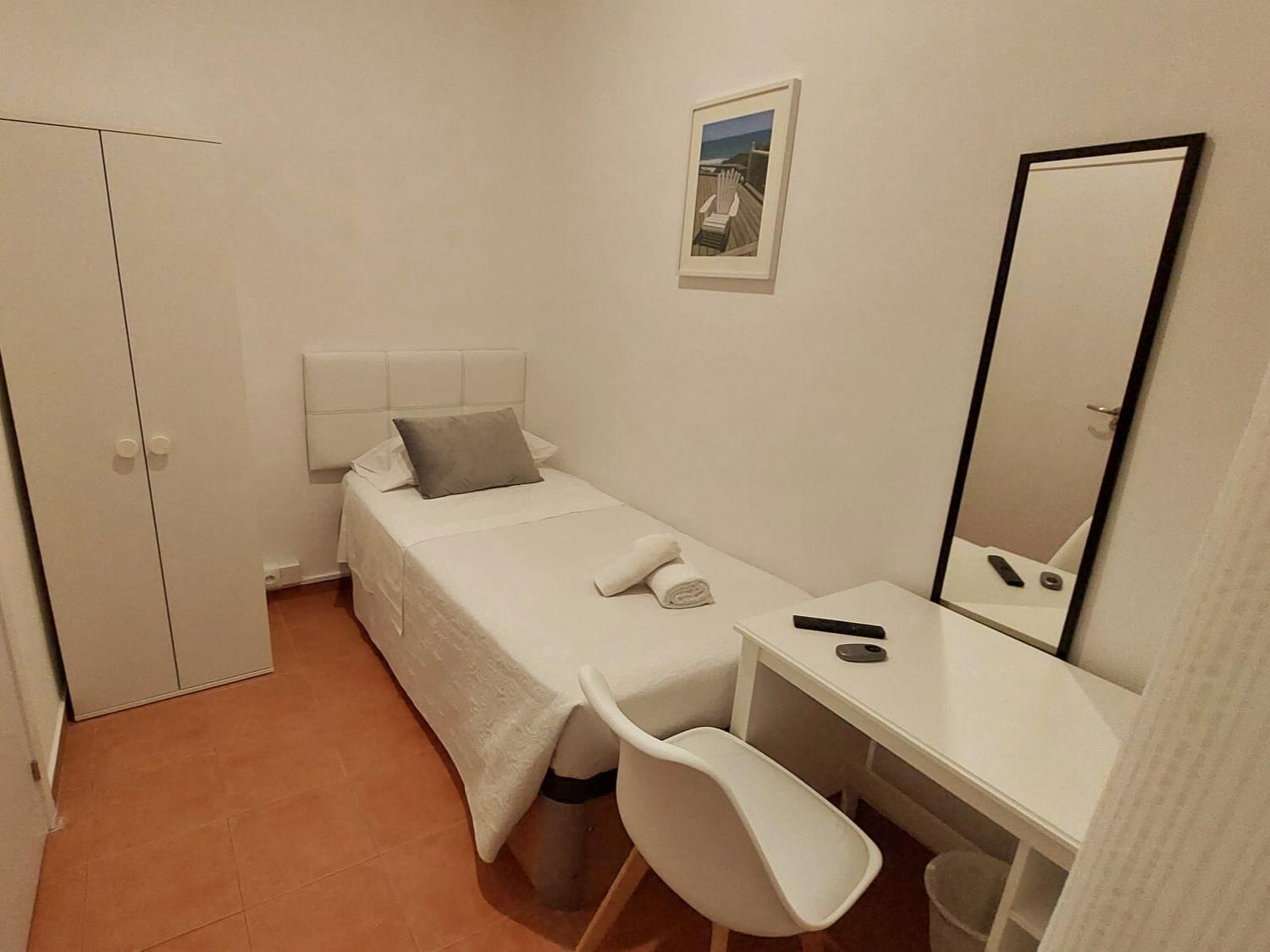 Habitación Sencilla con Balcón