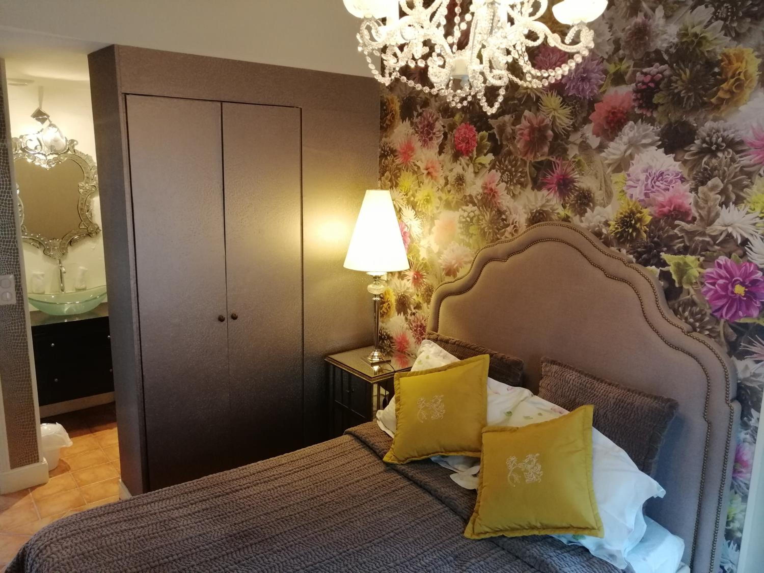 Standard Double Room La Tour - Private Toilet On The Landing photo 2