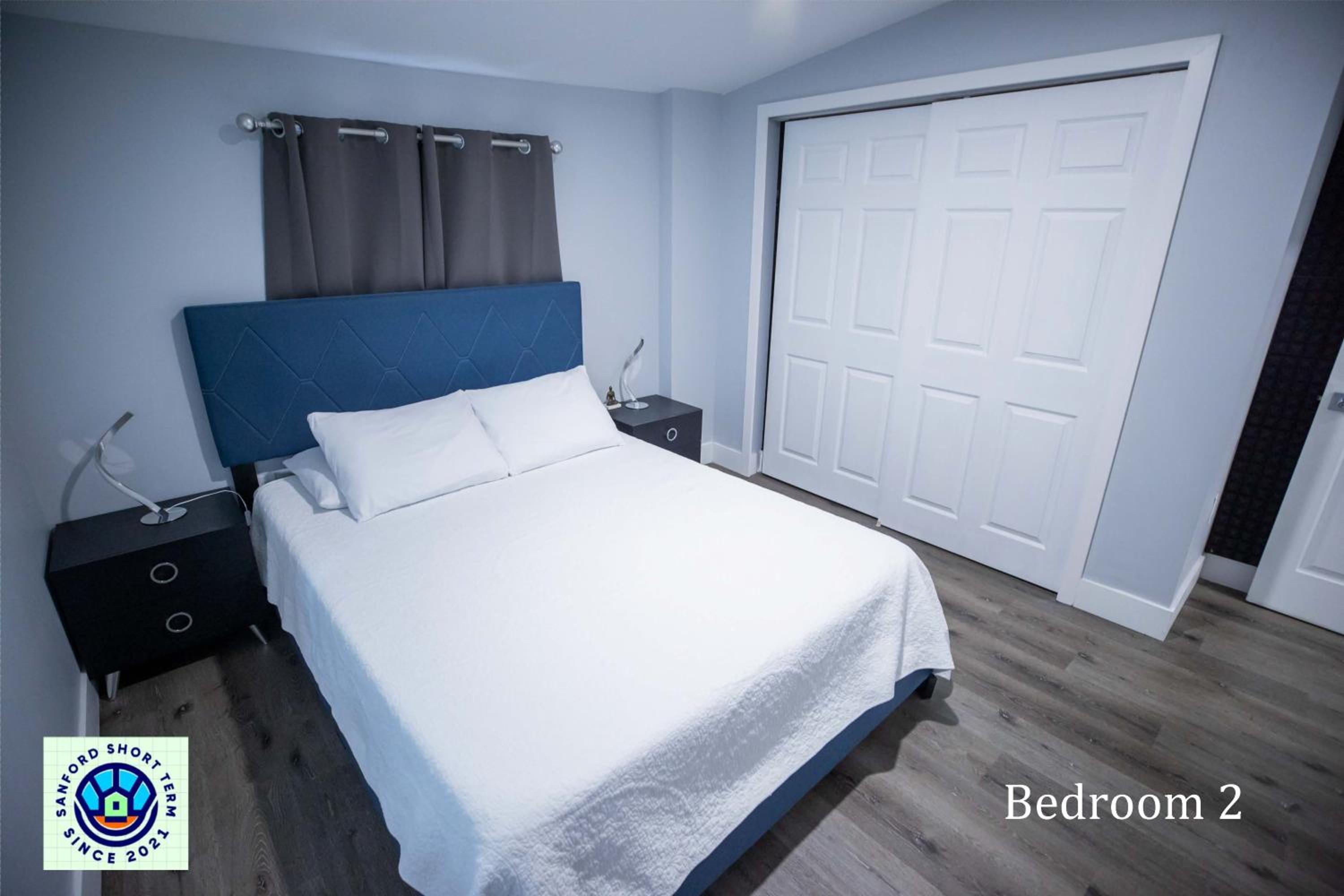 Two-Bedroom Apartment - Photo 15