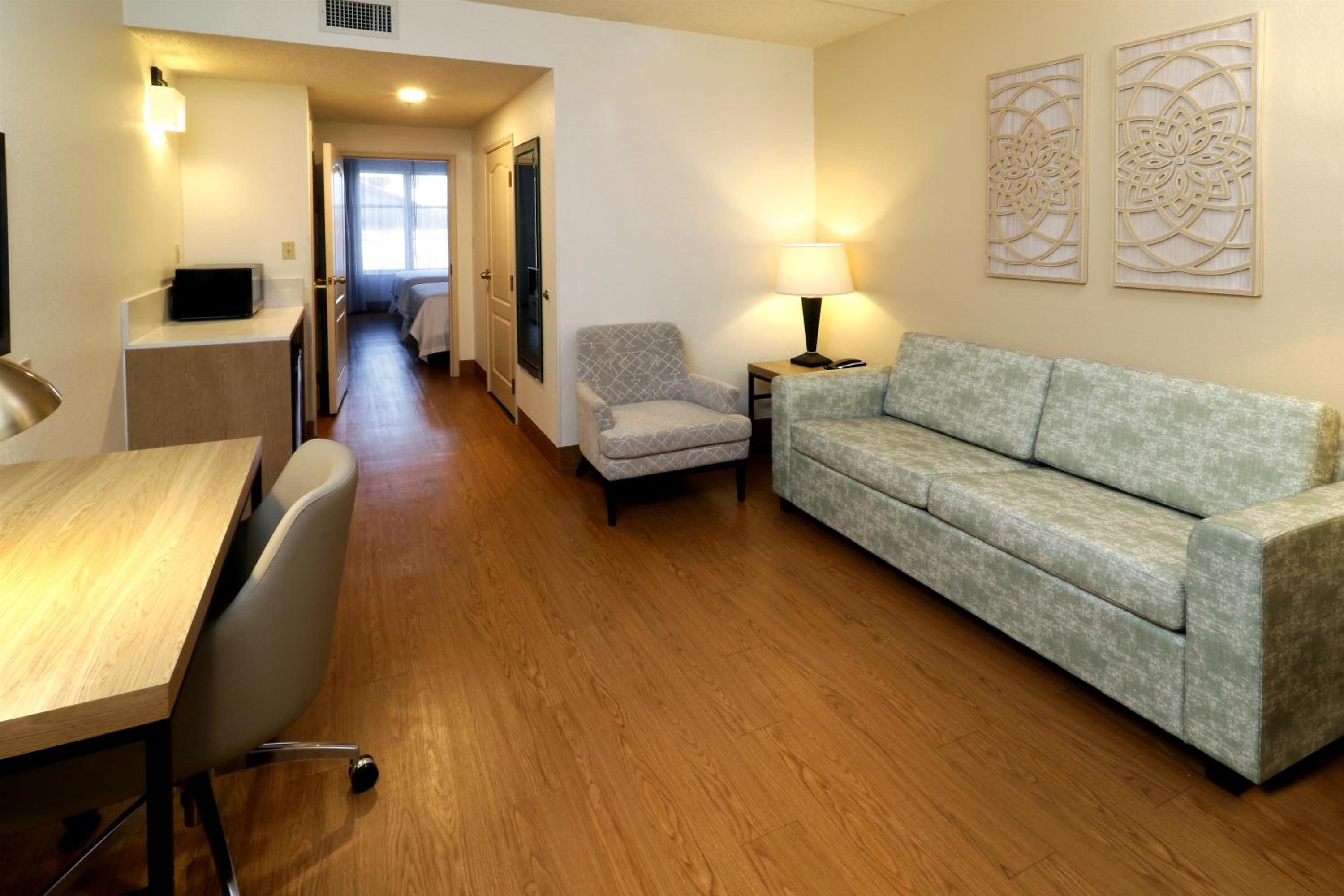 Suite with Two Queen Beds - Non-Smoking - Photo 1