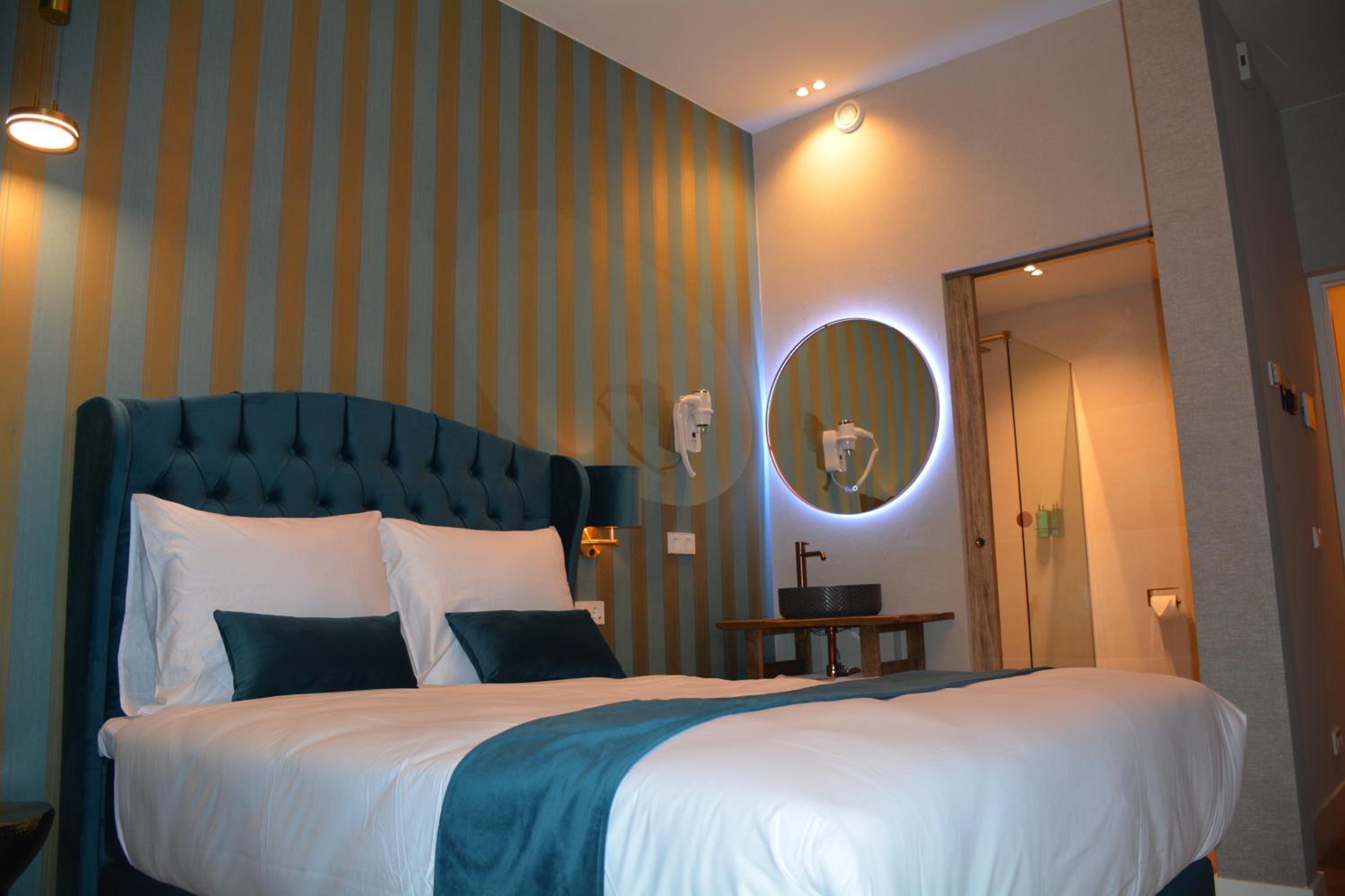 Deluxe Double Room photo 3