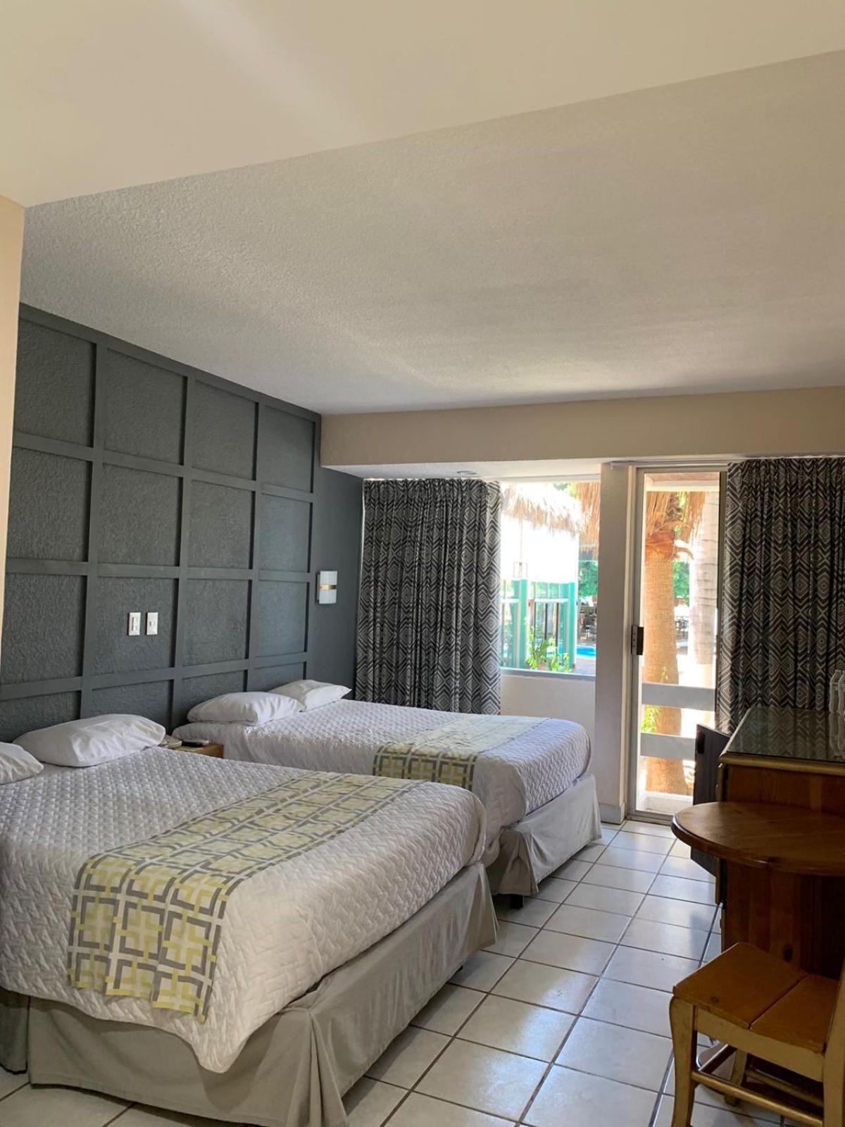 Standard Plus Double Room - Photo 12