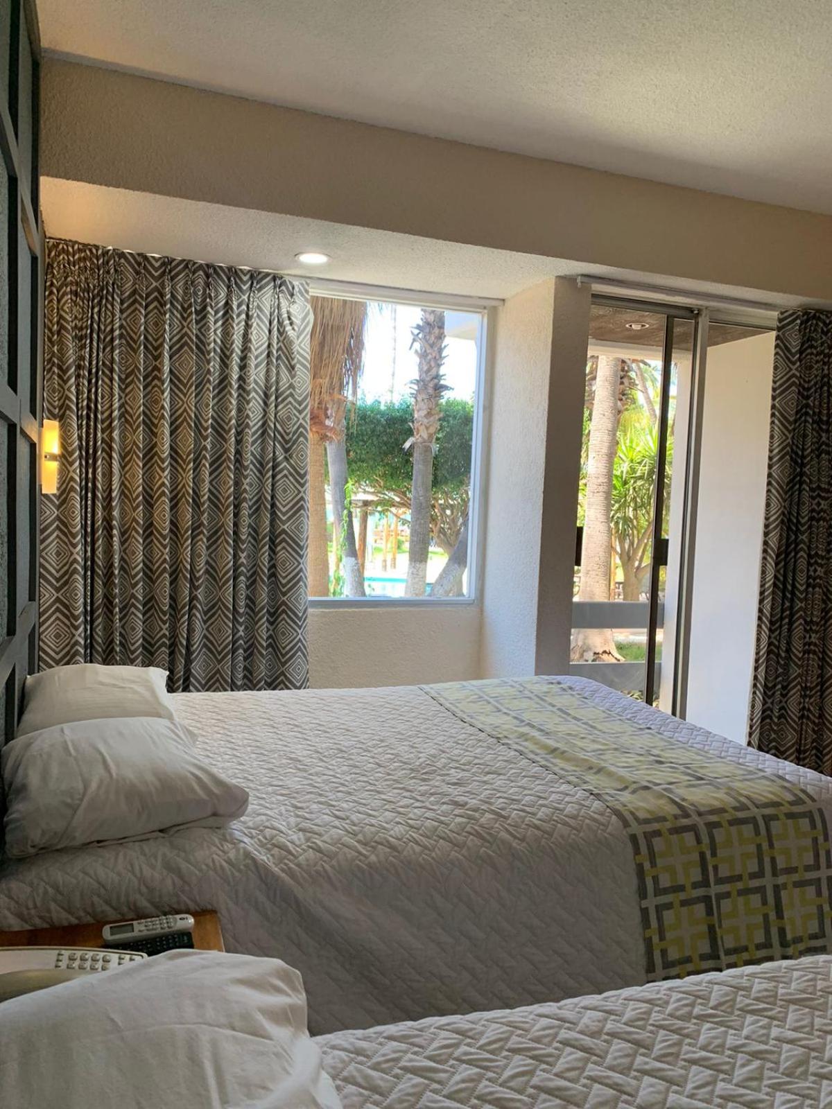 Standard Plus Double Room - Photo 11
