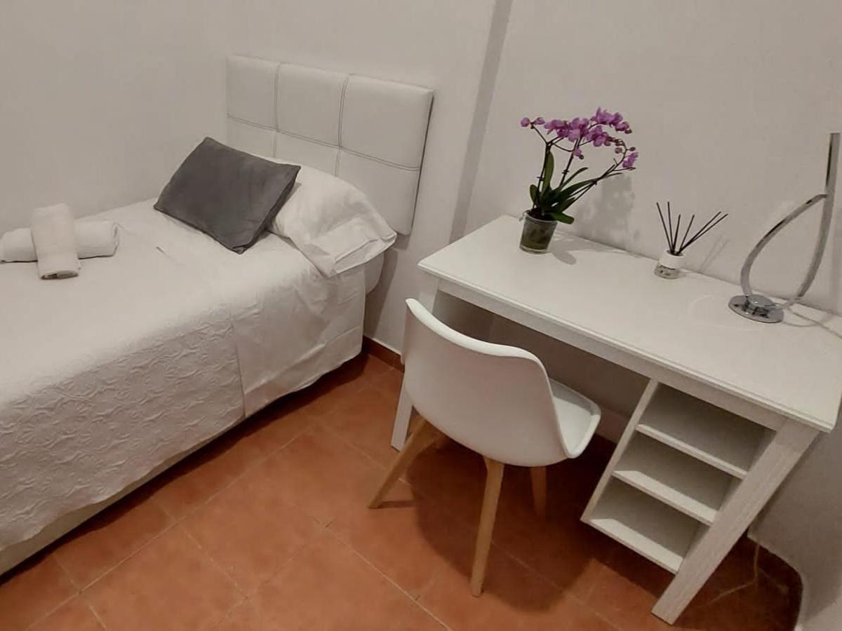 Habitación Individual Amplia