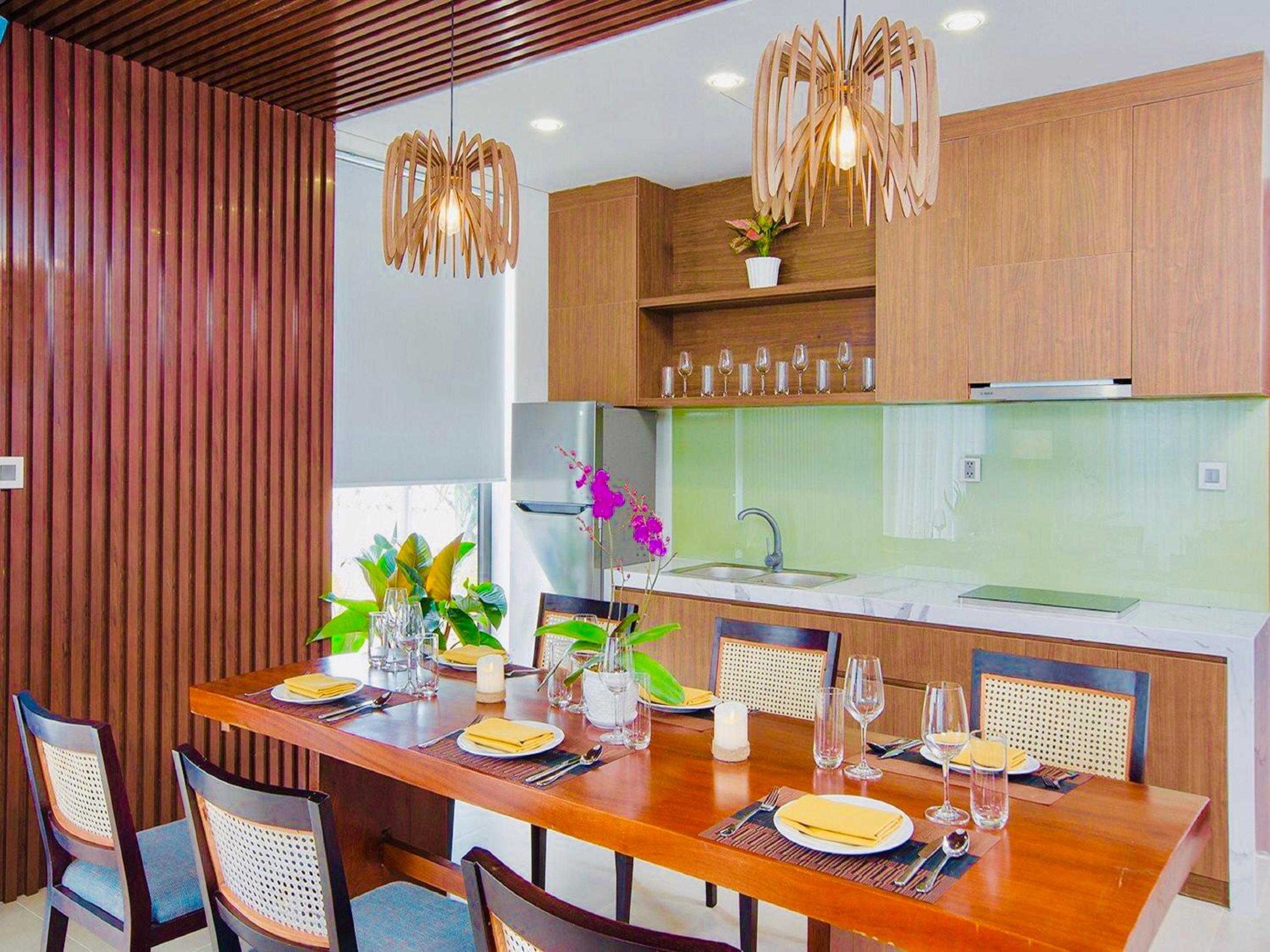 Three-Bedroom Beachfront Villa with Private Pool - Photo 9