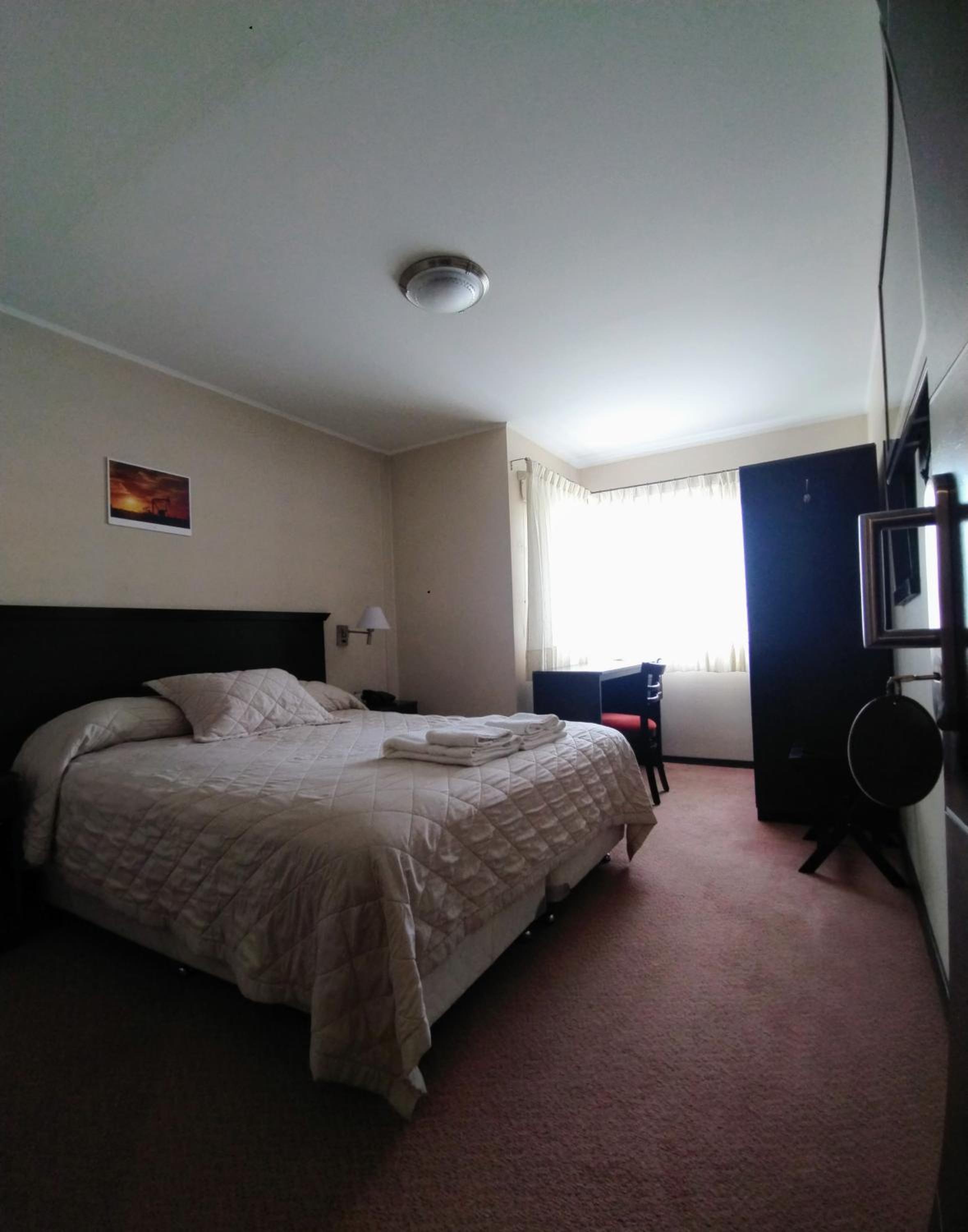 Double Room with Private Bathroom photo 1