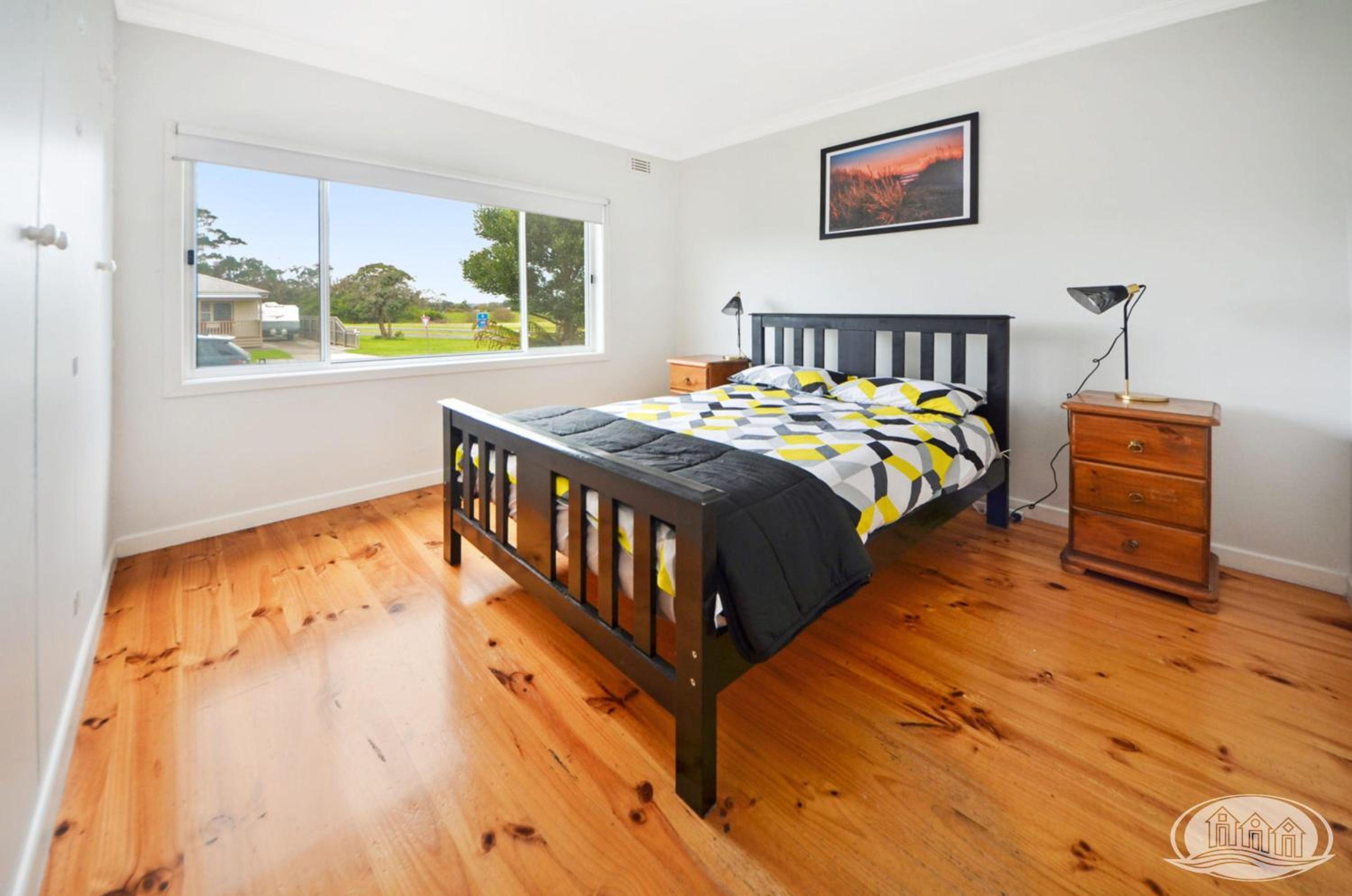 Three-Bedroom House photo 1