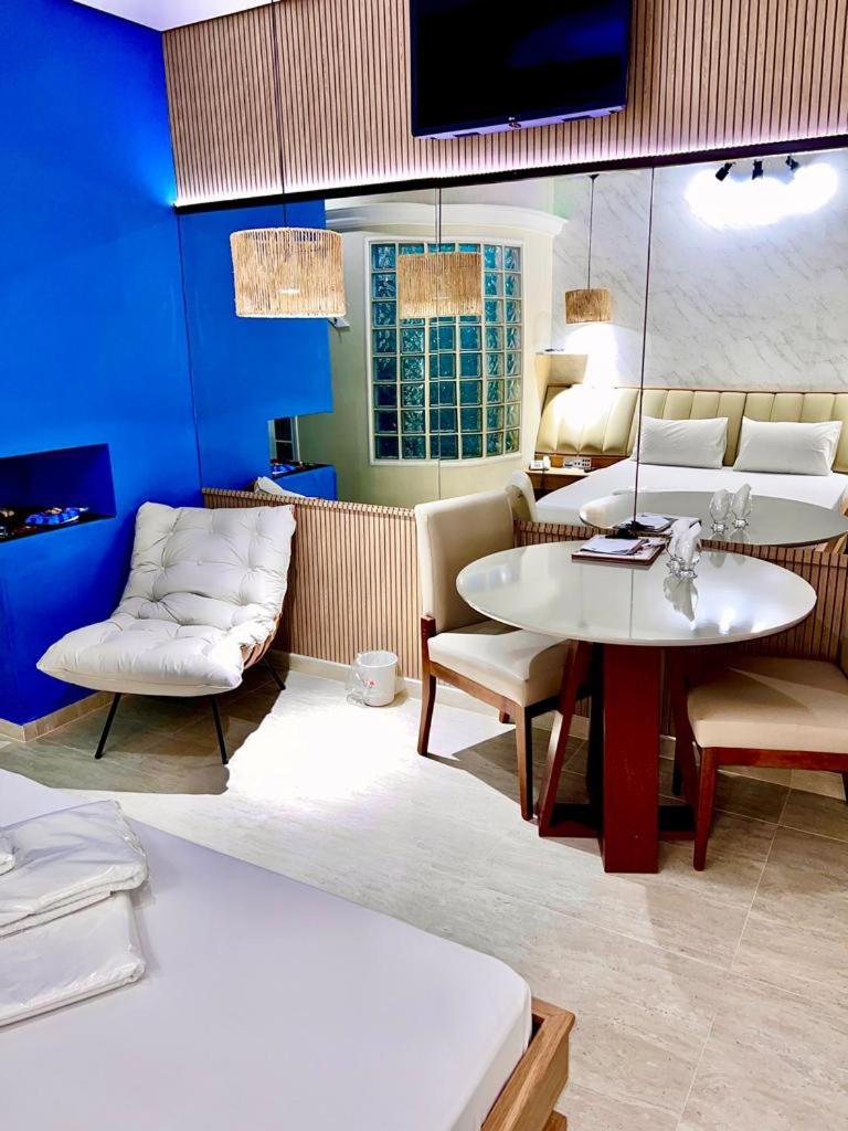 Deluxe Double Room (2 Adults + 1 Child) photo 1