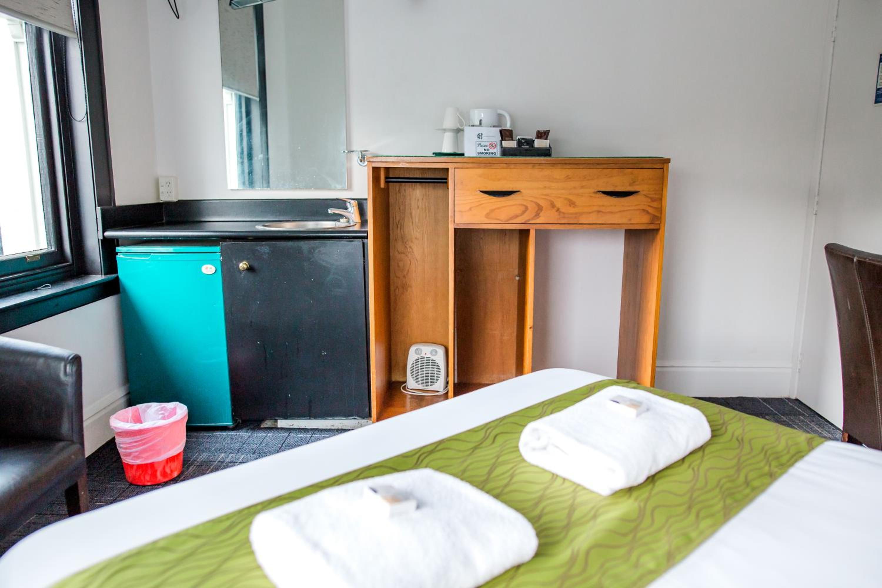 Double Room with Shared Bathroom, photo 7