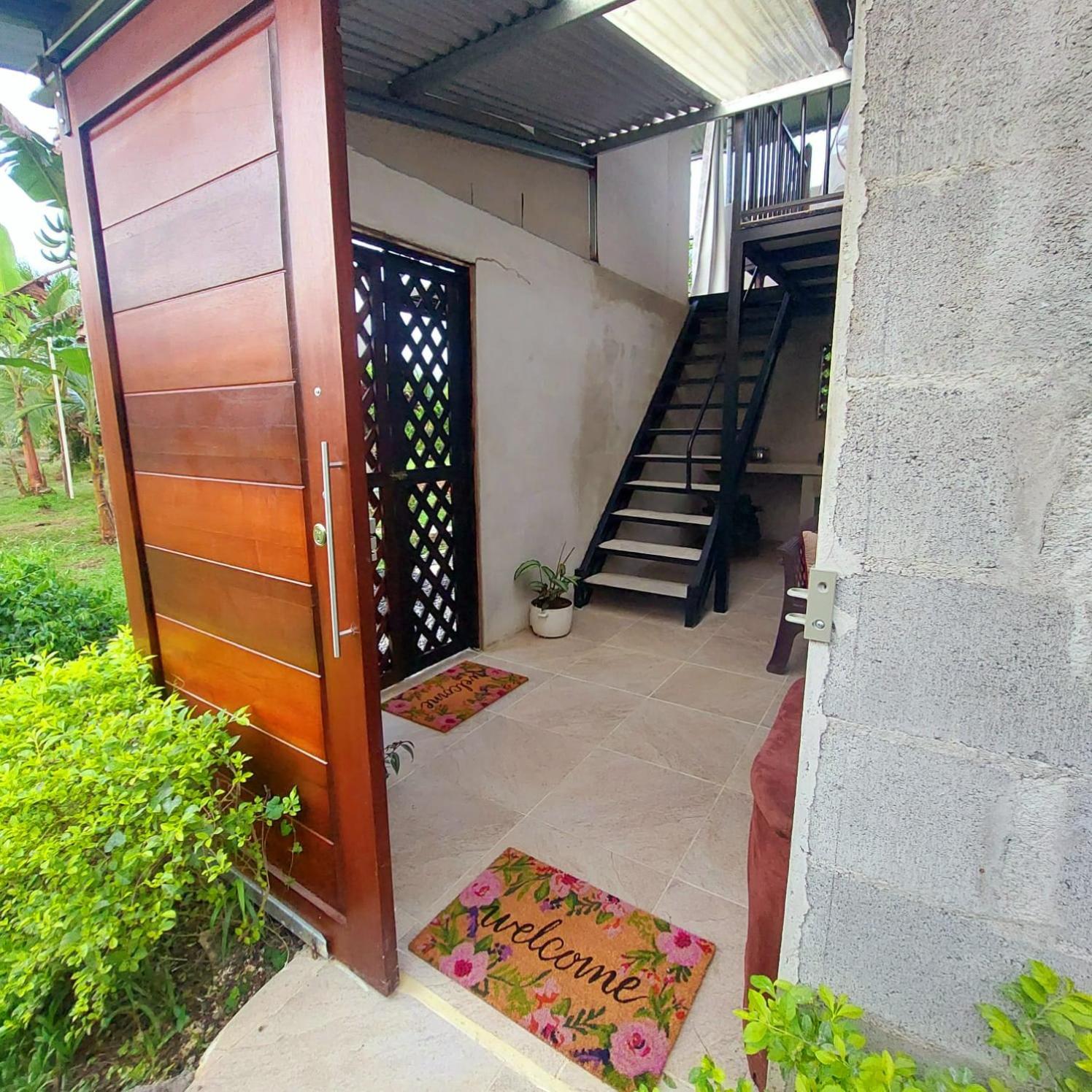 Studio with Balcony photo 3