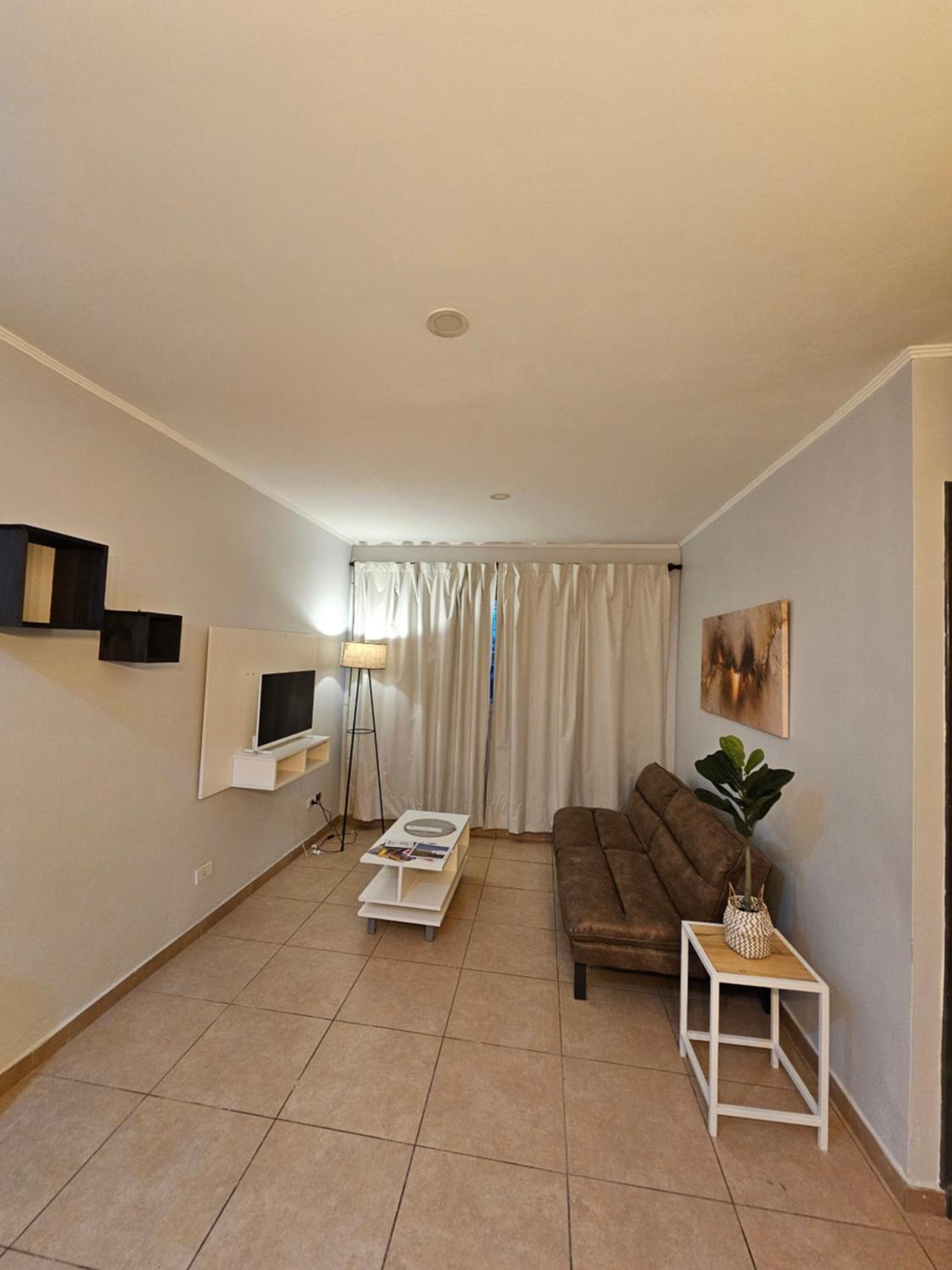 One-Bedroom Apartment photo 1