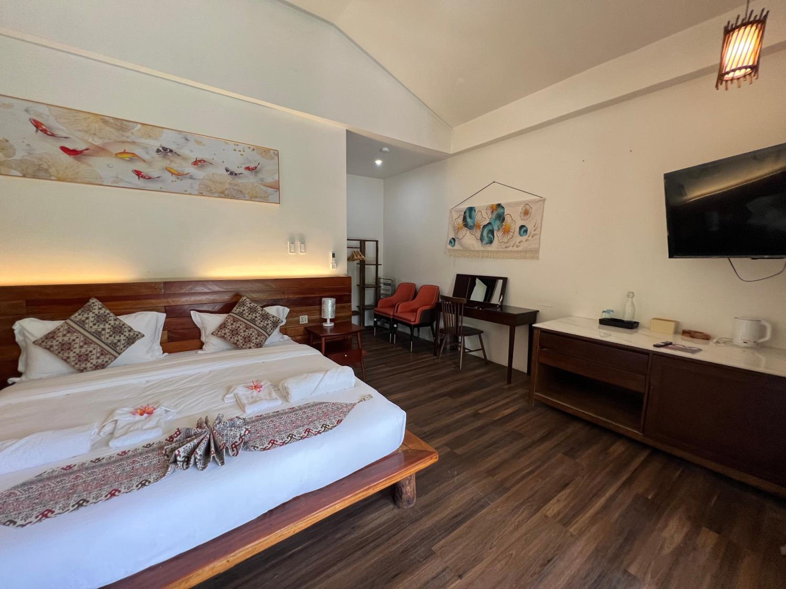 King Room with Garden View - Photo 18