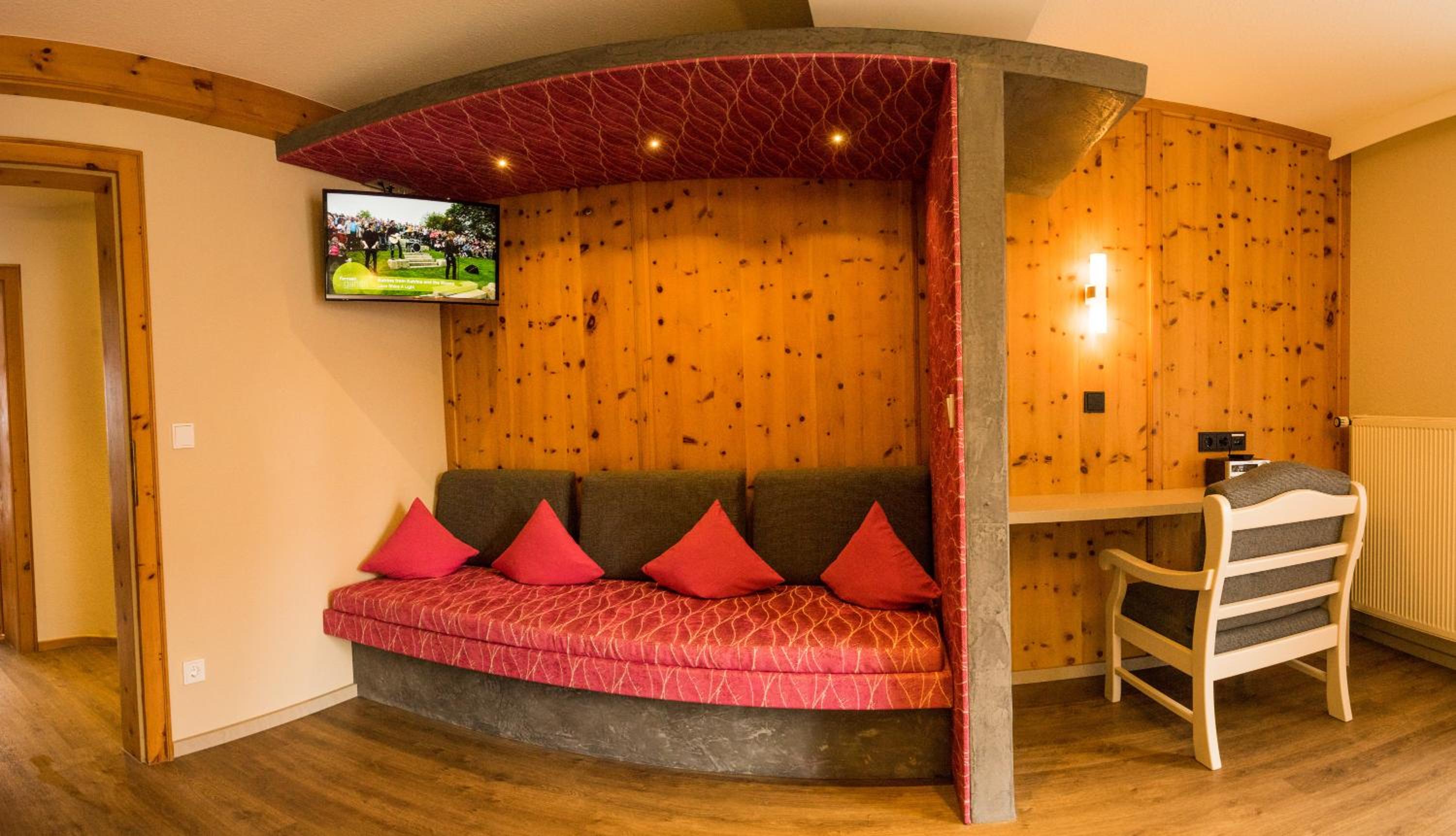 Superior One-Bedroom Apartment with Terrace