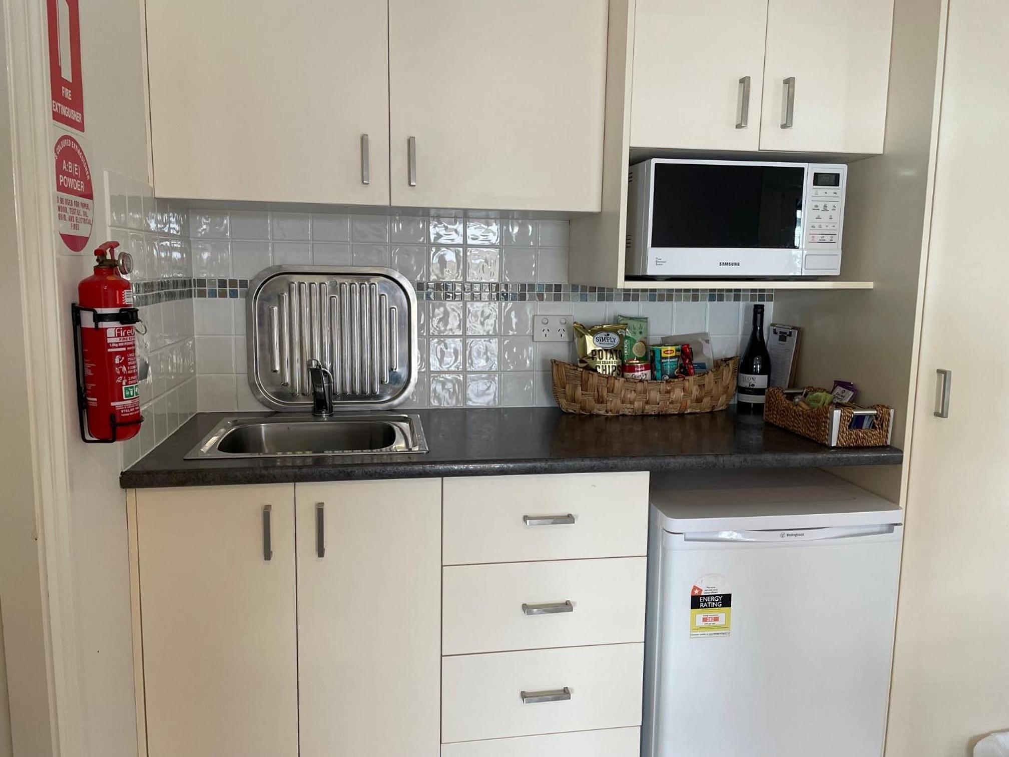 Double or Twin Room - Disability Access photo 3