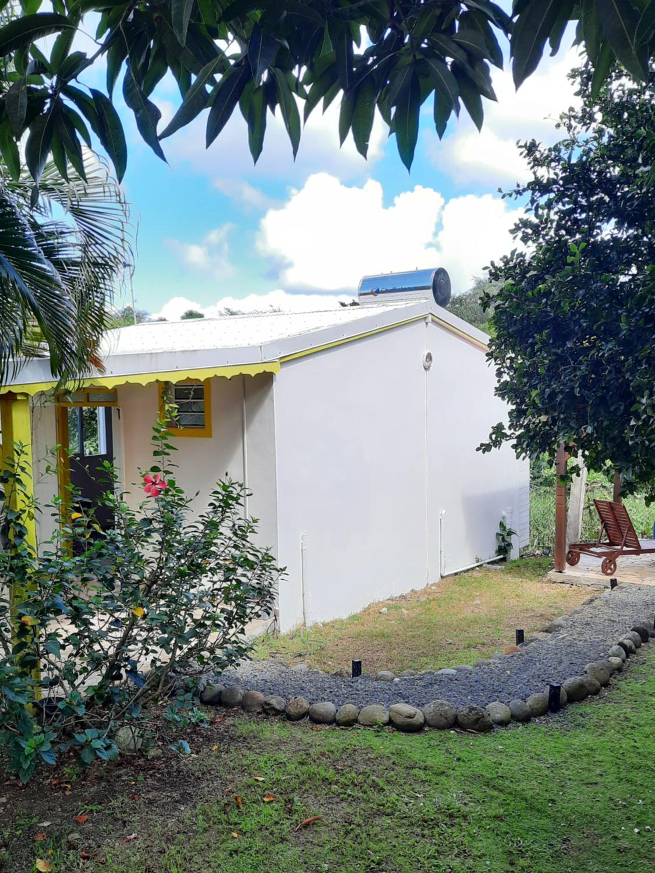 One-Bedroom House photo 3