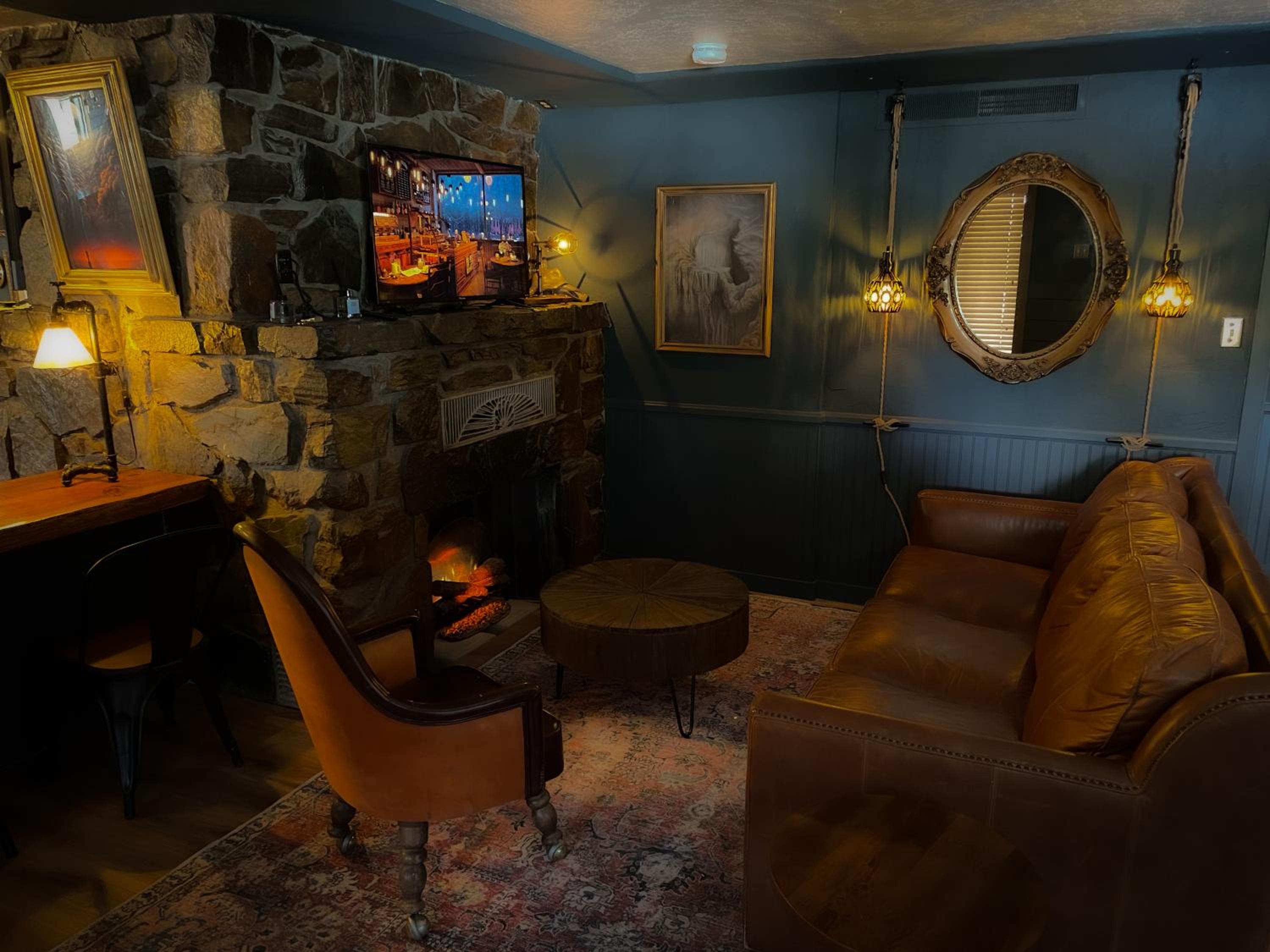 Standard Double Suite - Photo 5