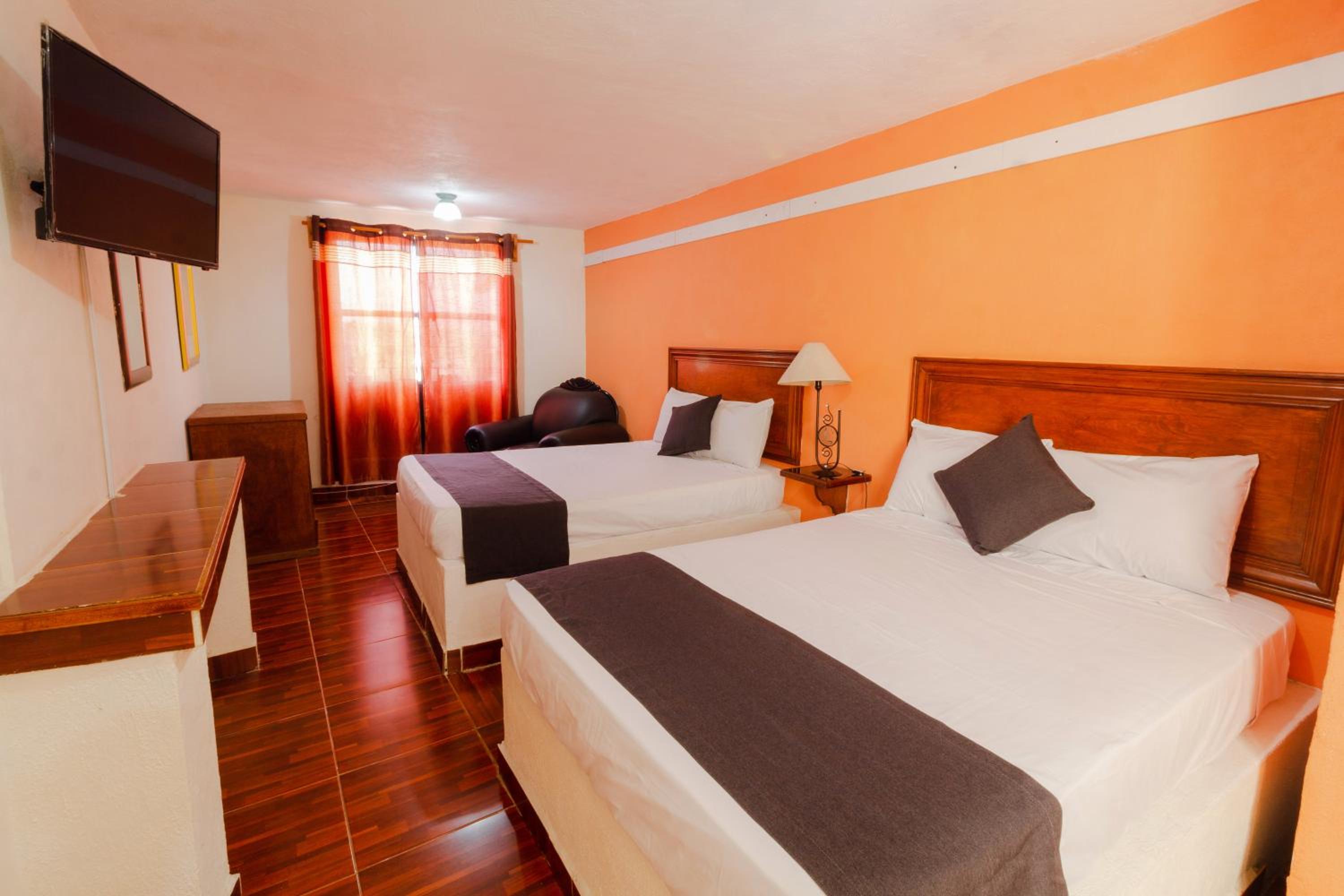 Double Room With Balcony photo 3