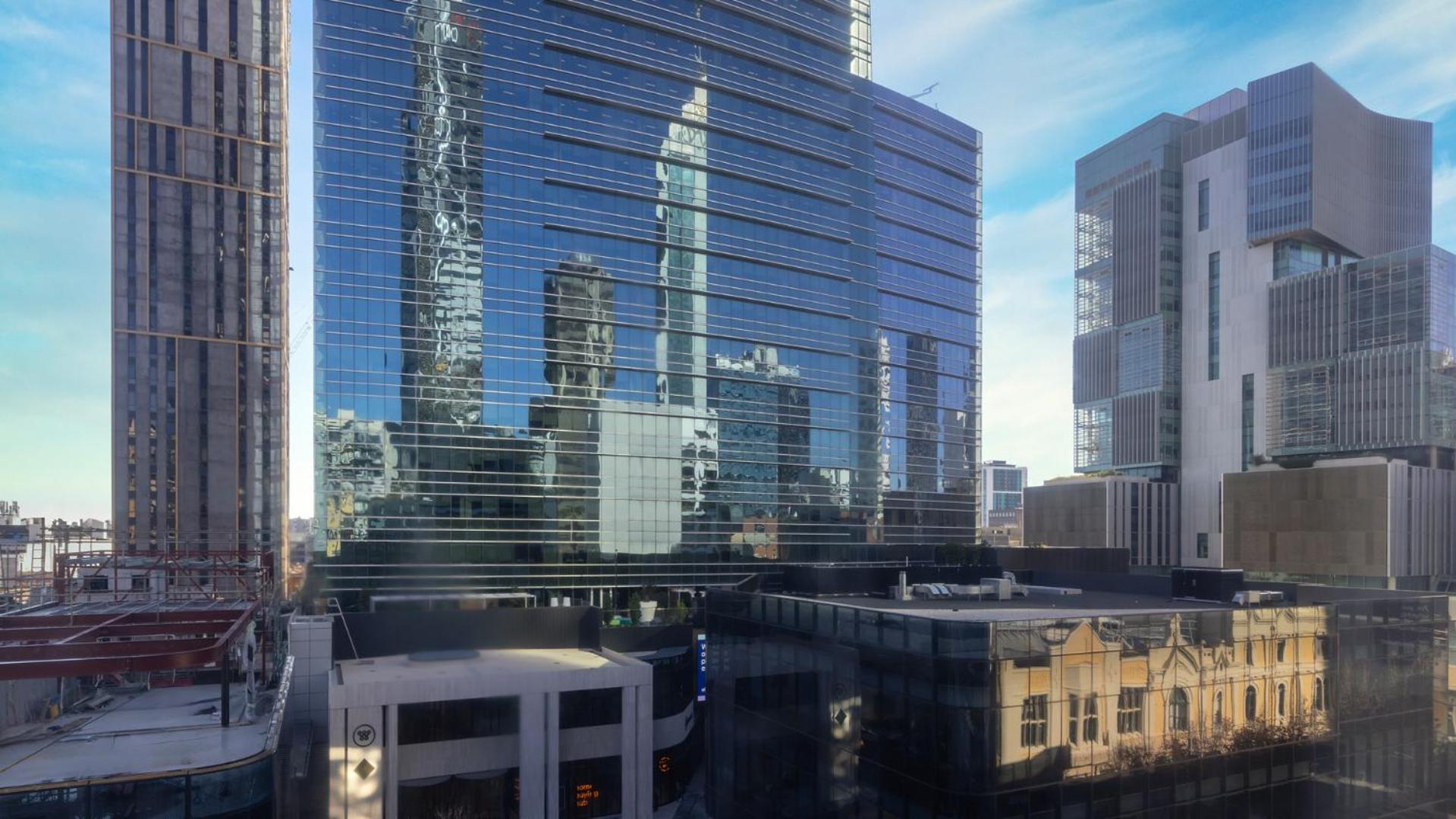 Studio City View - Photo 5