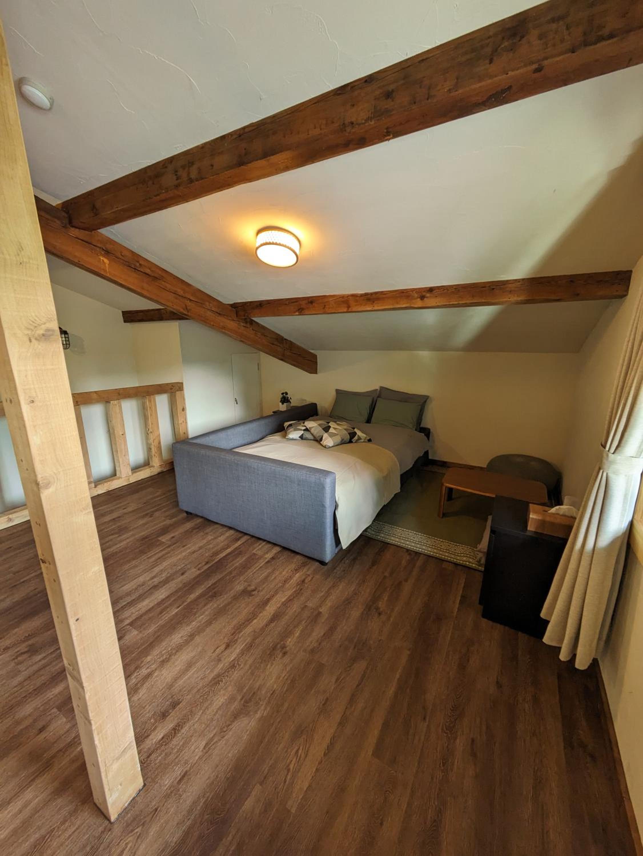Suite with Mountain View - Photo 11