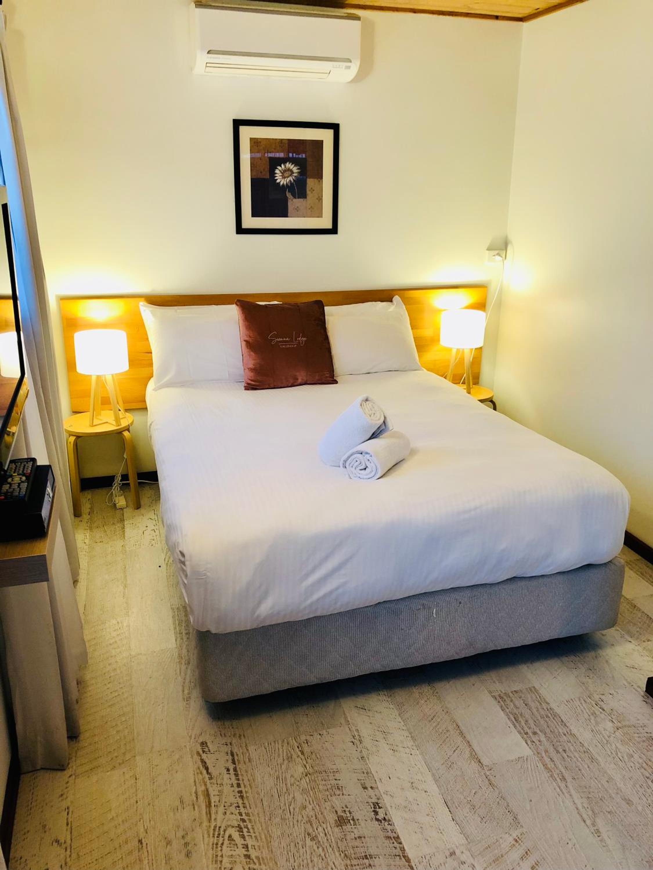 Basic Double Room photo 2