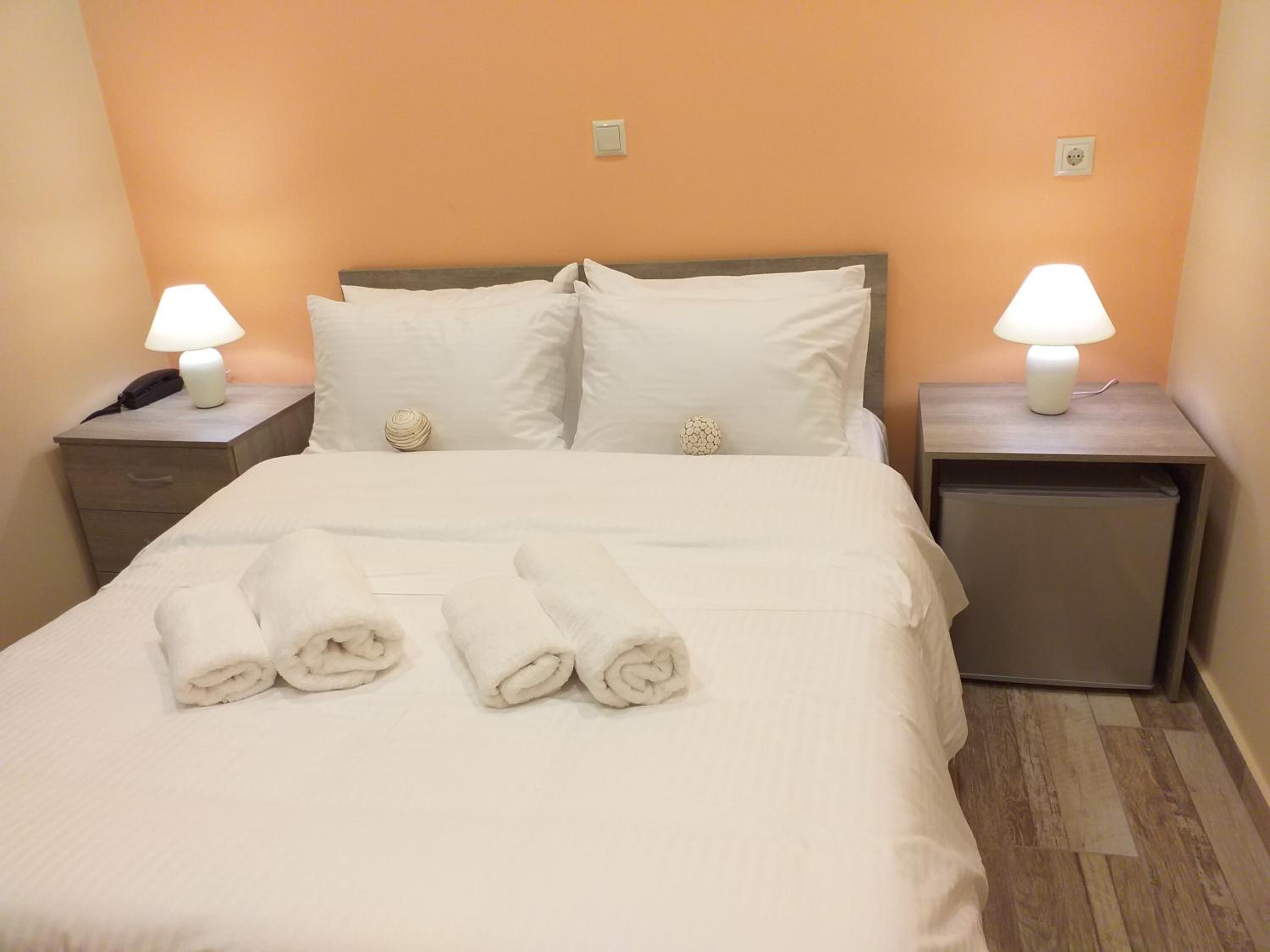 Double Room with Balcony photo 2