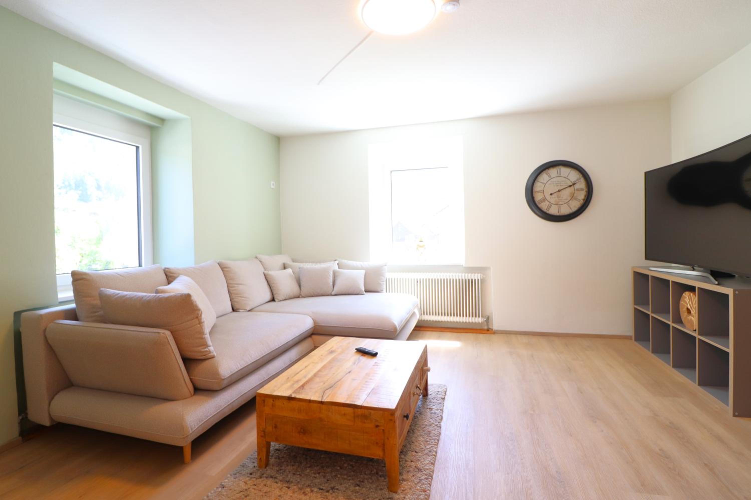 Apartment photo 3