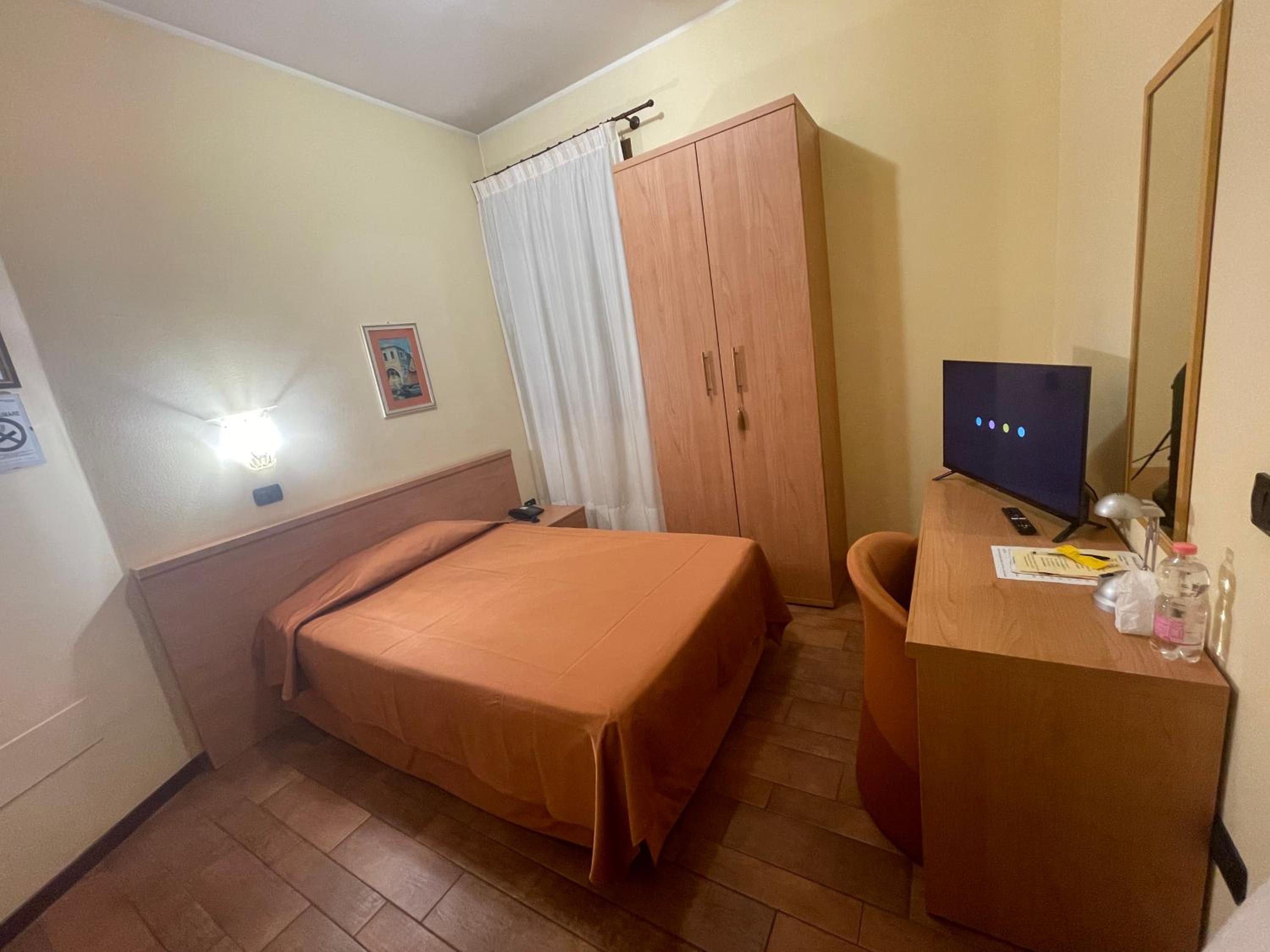 Deluxe Single Room photo 1