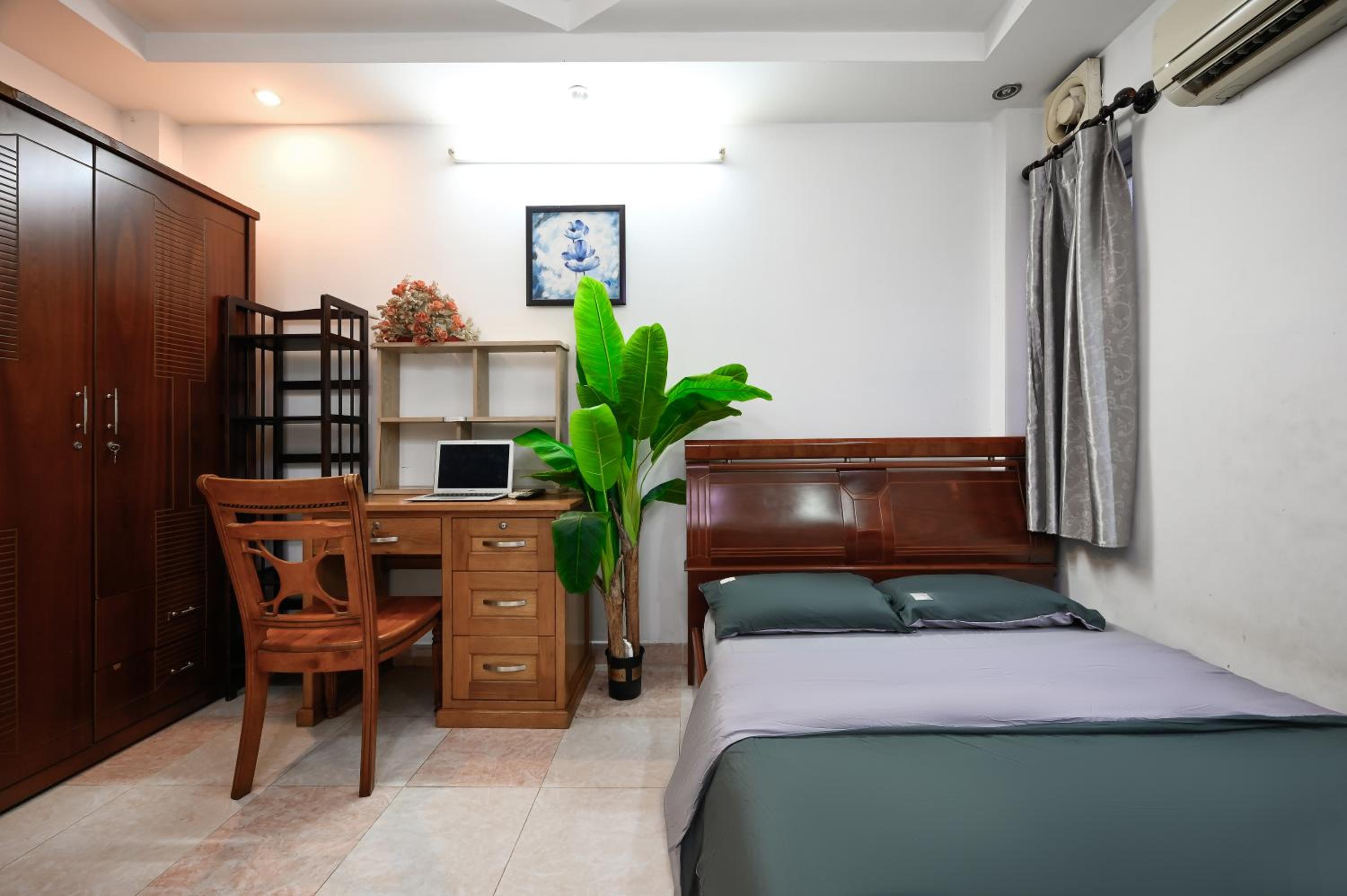King Room with Balcony