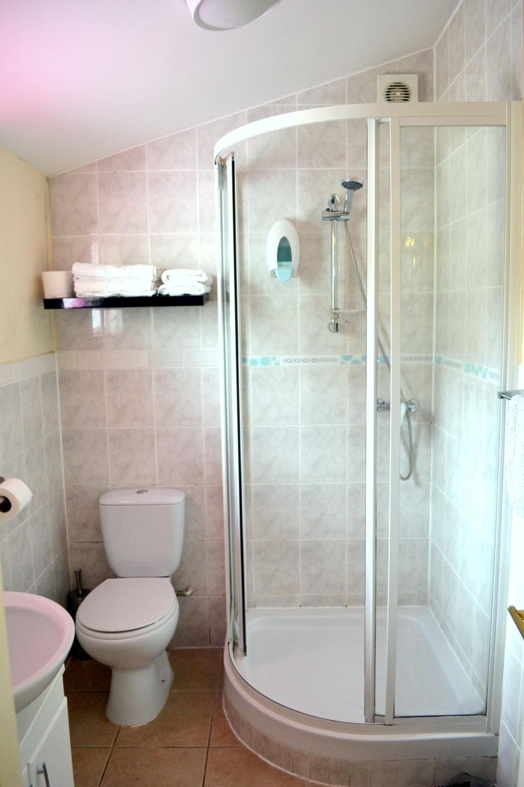 En Suite Twin Room photo 2