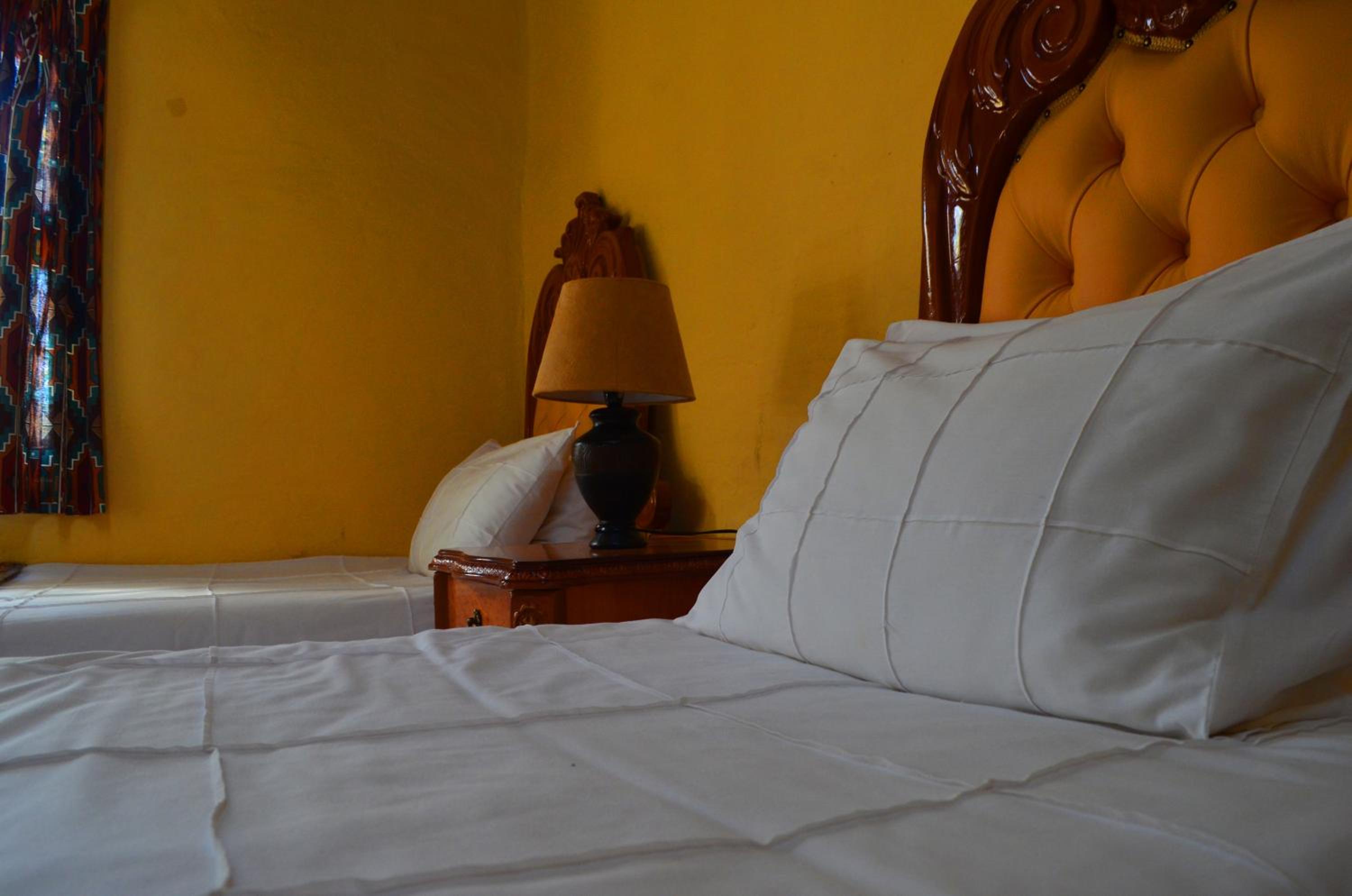 Double Room With Shared Bathroom photo 1