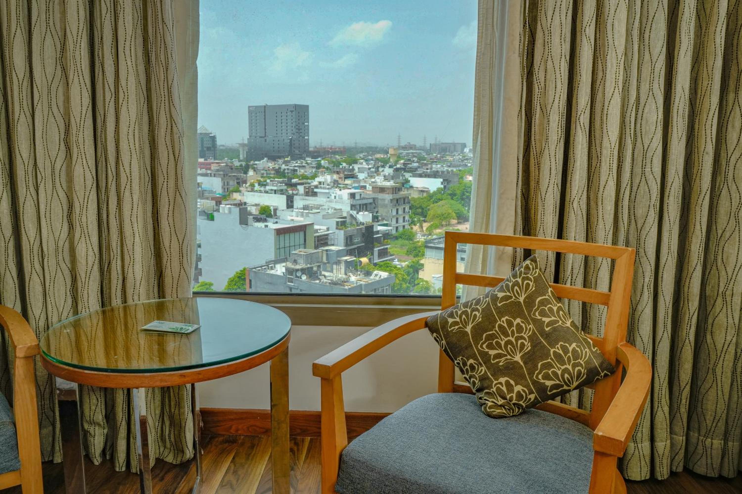 Twin Guest Room