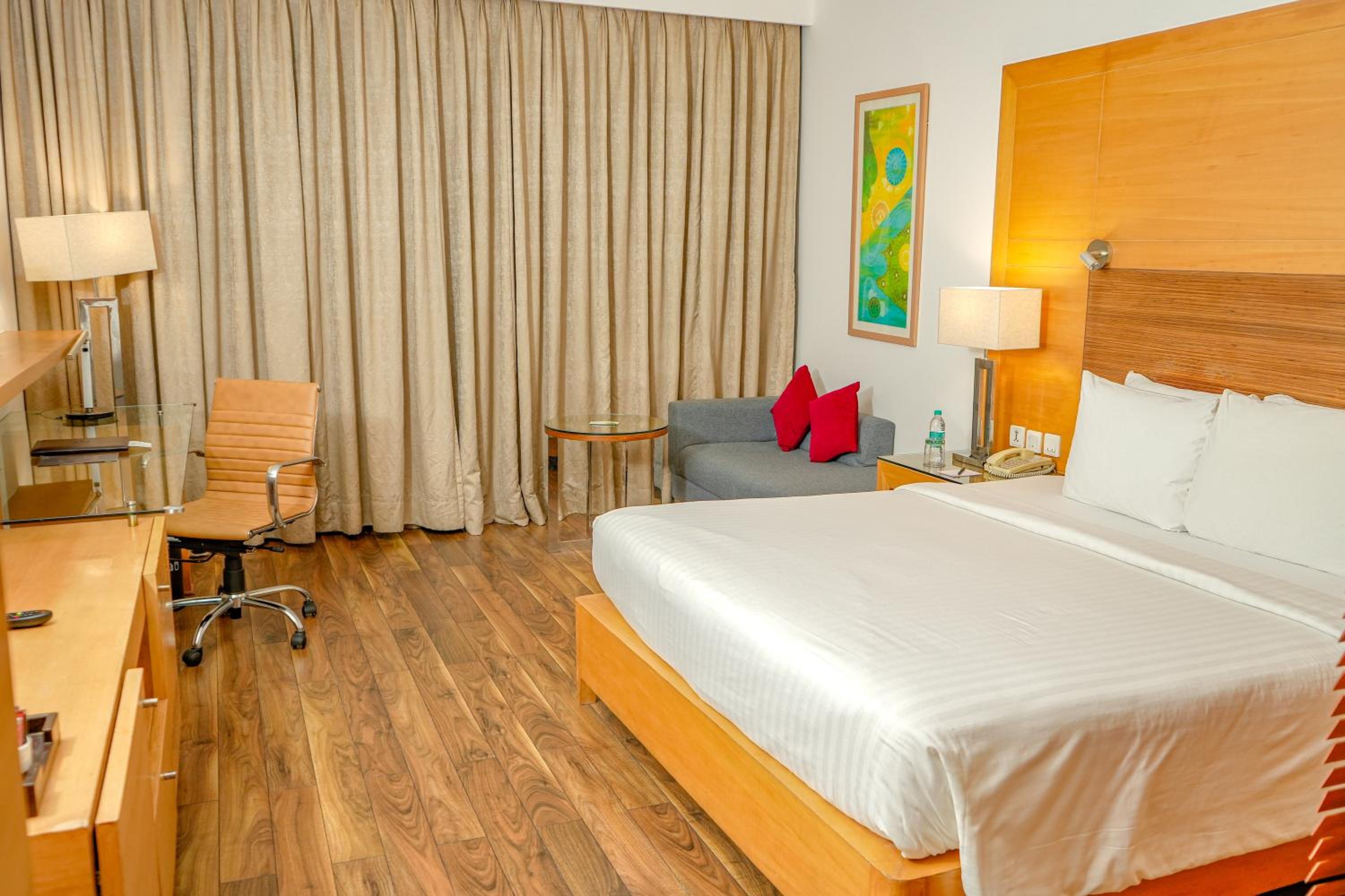 King Guest Room High Floor