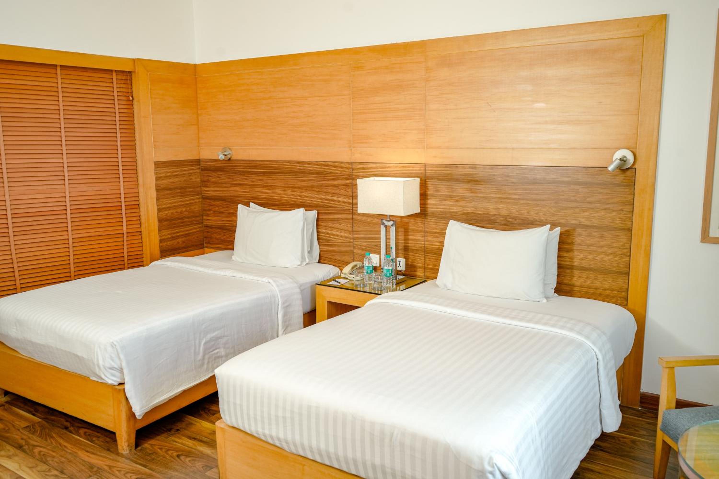 Twin Guest Room High Floor