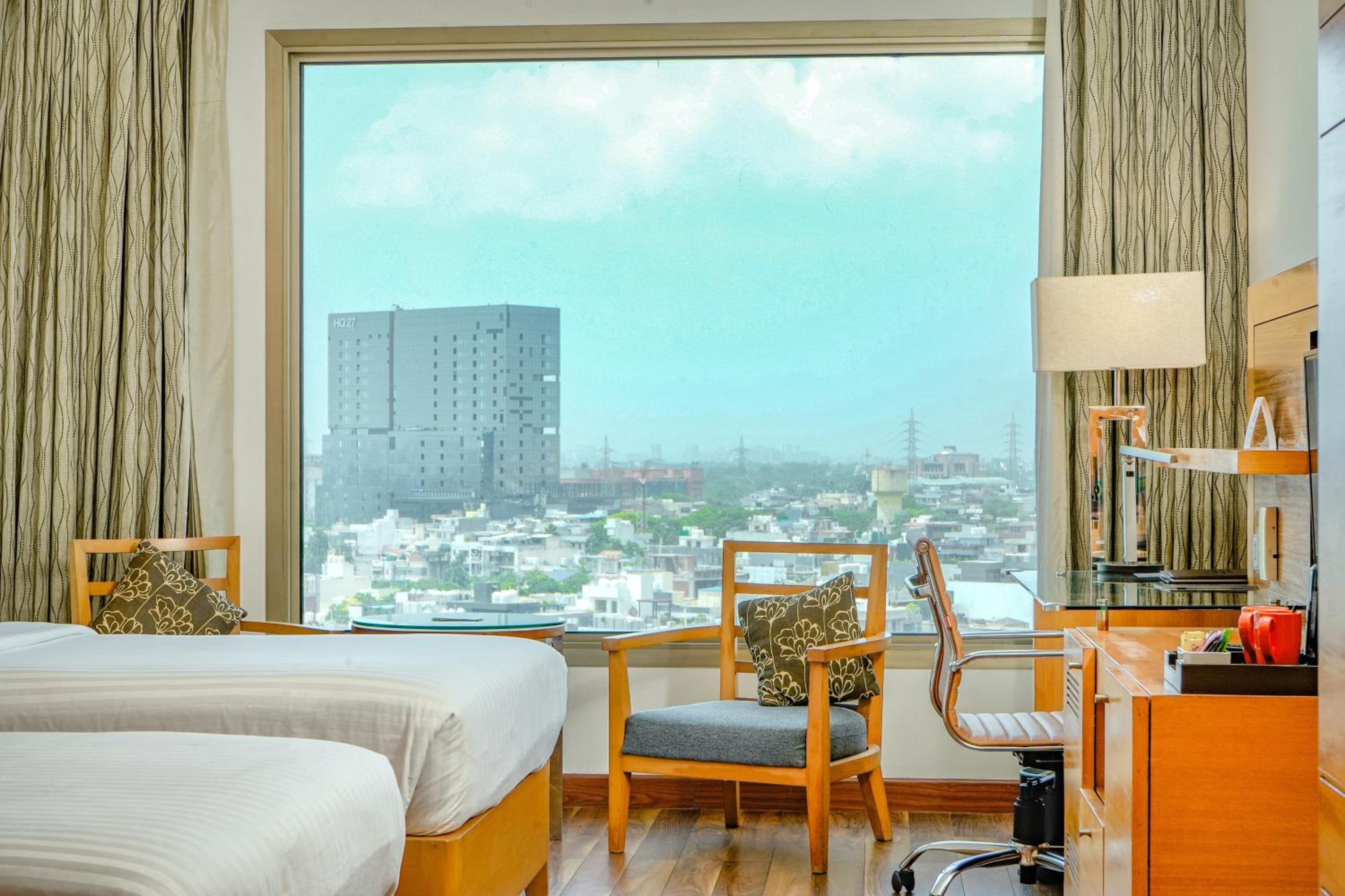Twin Guest Room High Floor