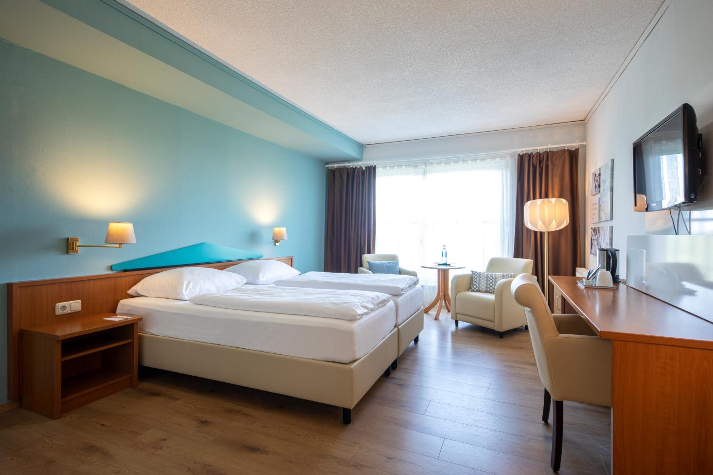 Business Twin Room photo 3