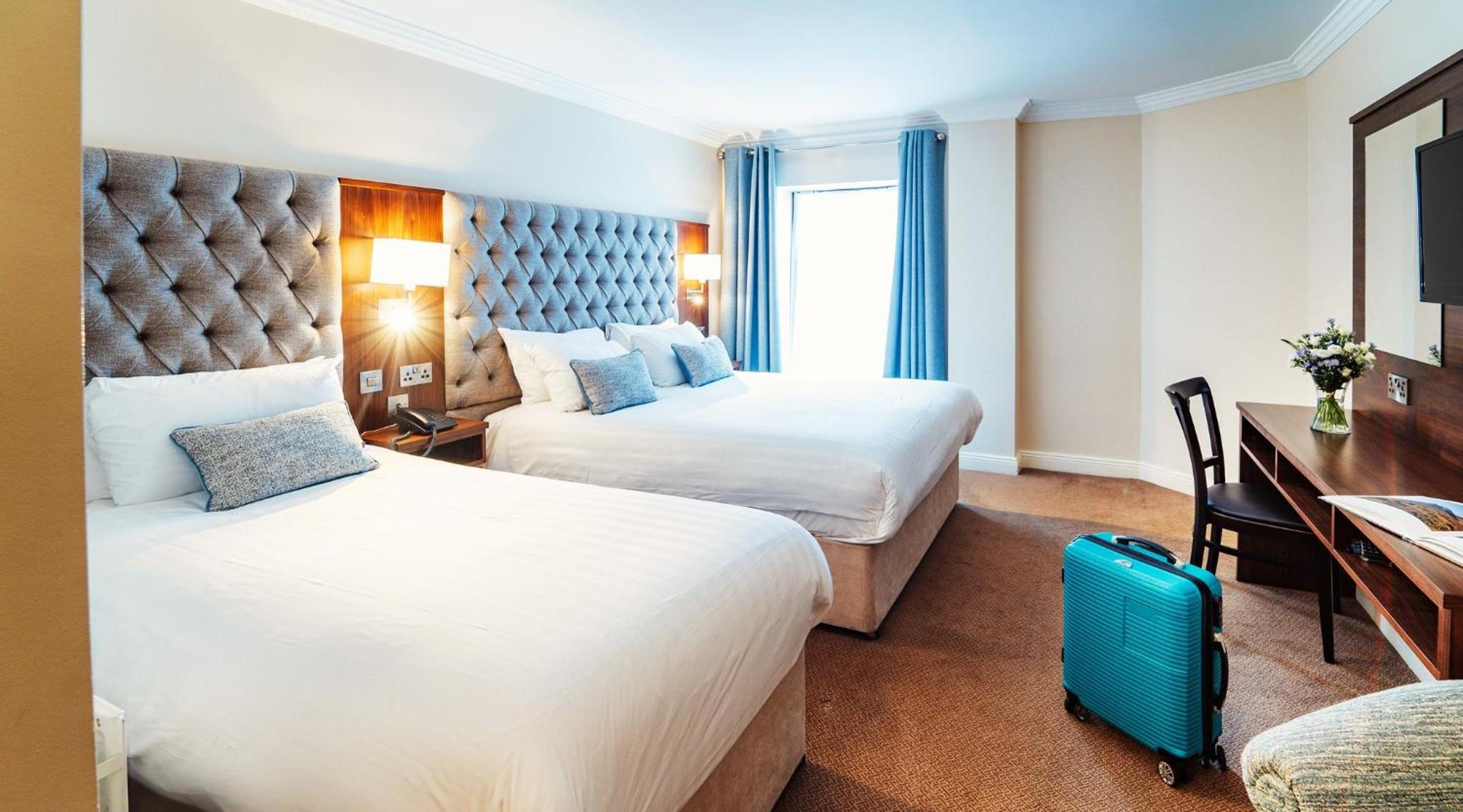 Twin Room - Photo 1