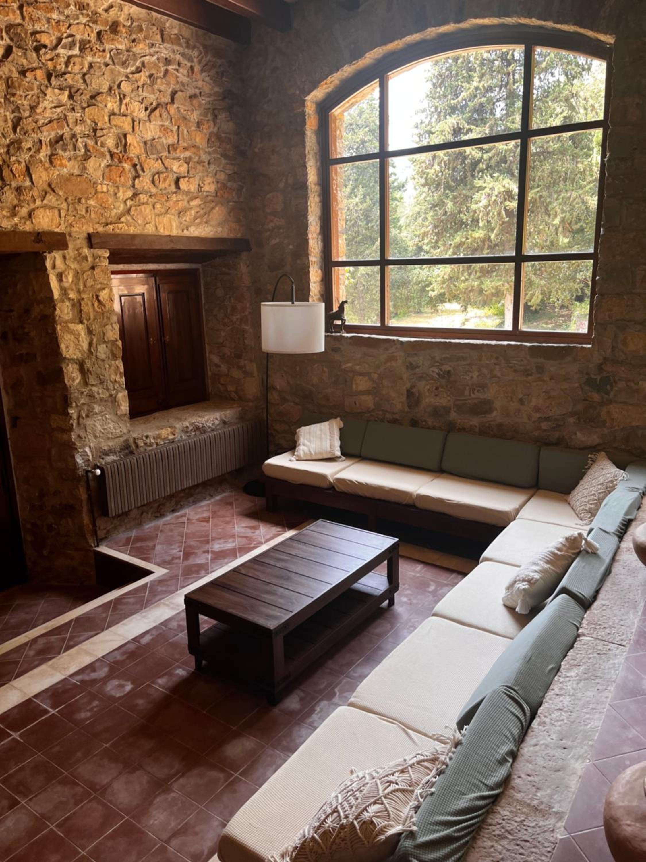 Casa de Seis Habitaciones