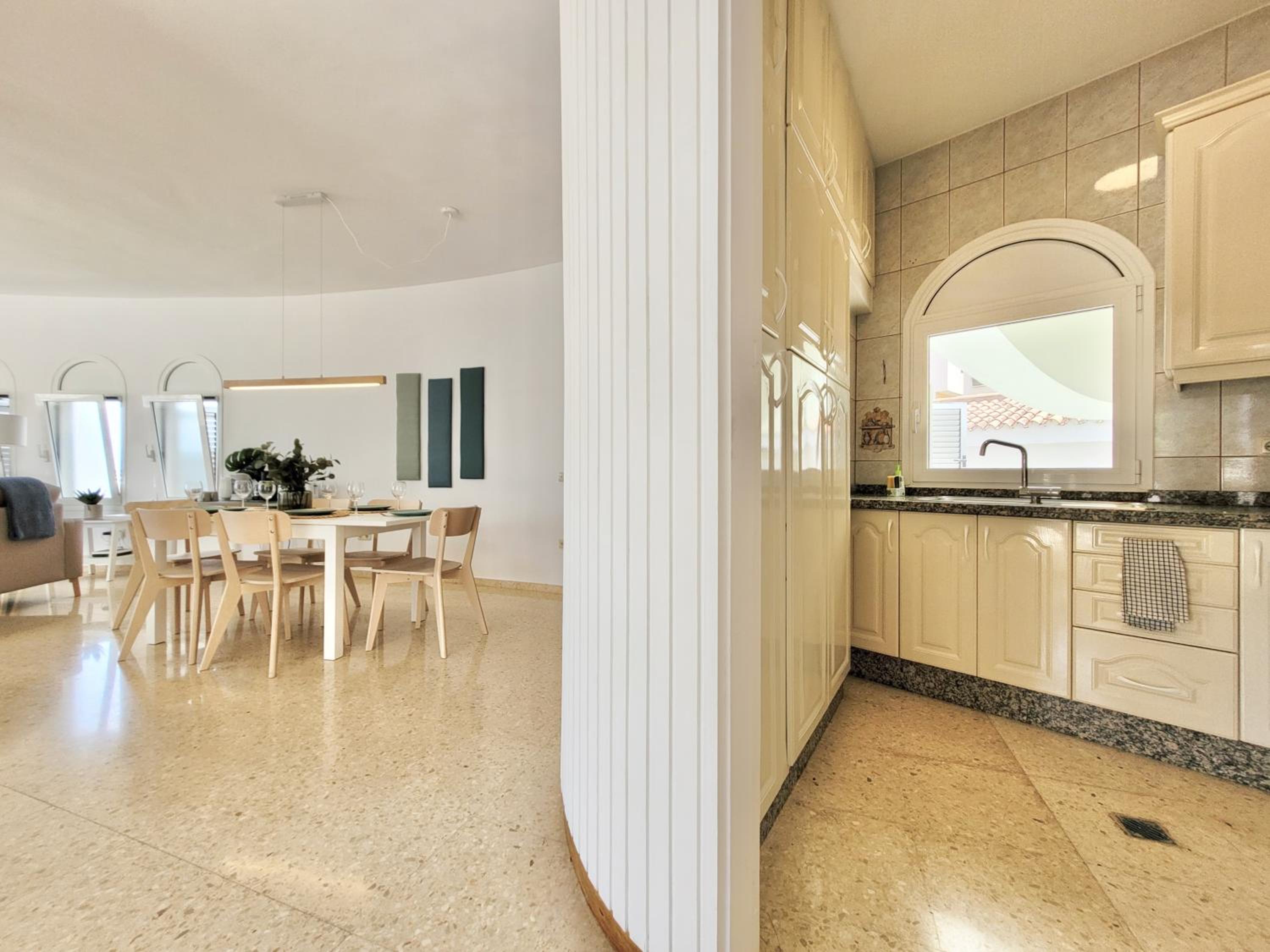 Villa photo 3