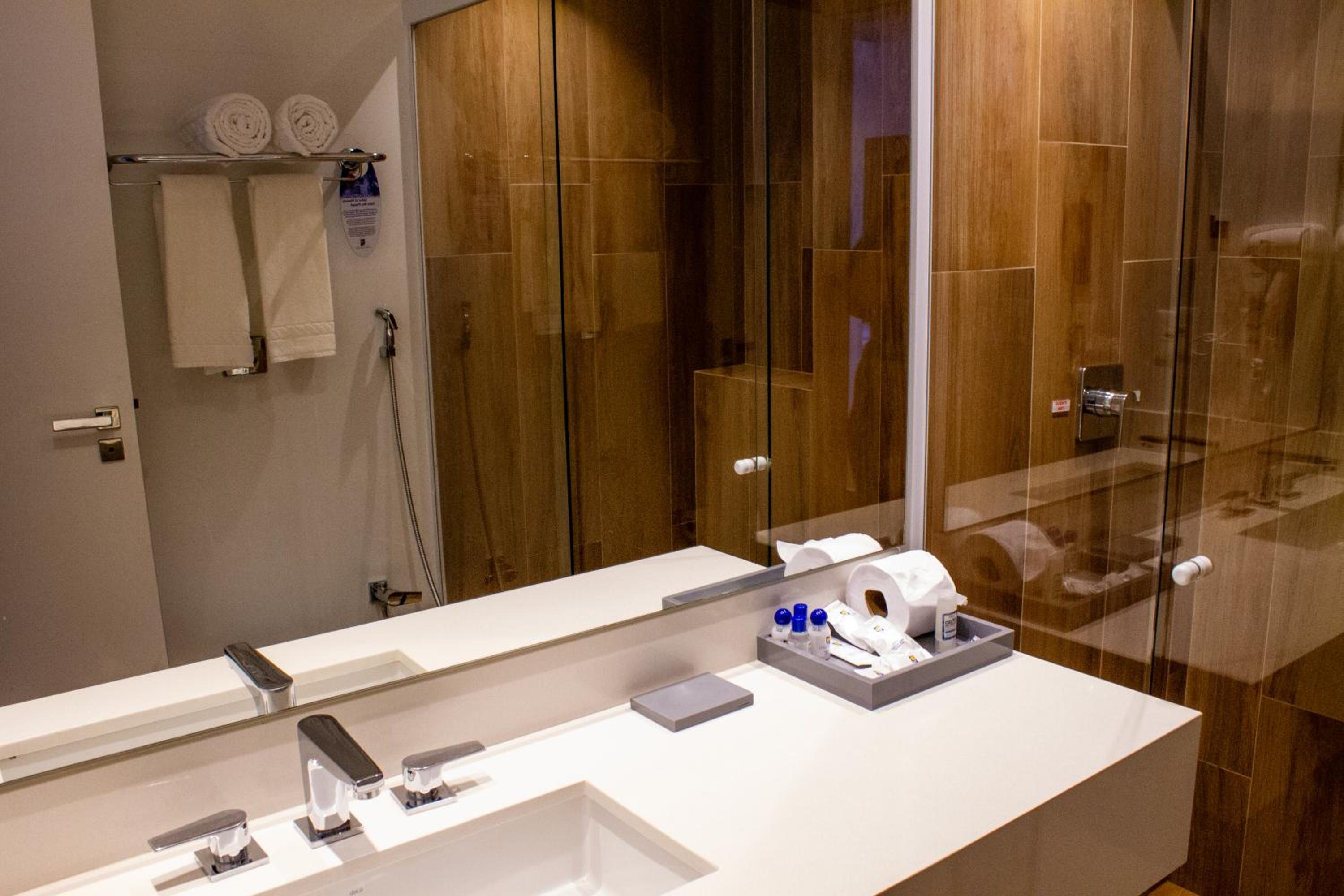 Twin Room with Balcony photo 2
